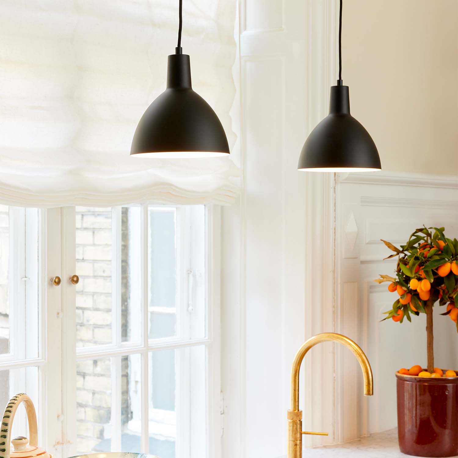 METROPOLE - Industrial metal pendant light in black or gold