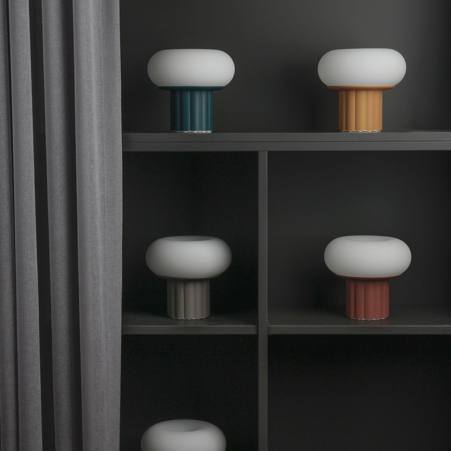 MOZZI - Lampe portable de designer étanche et rechargeable