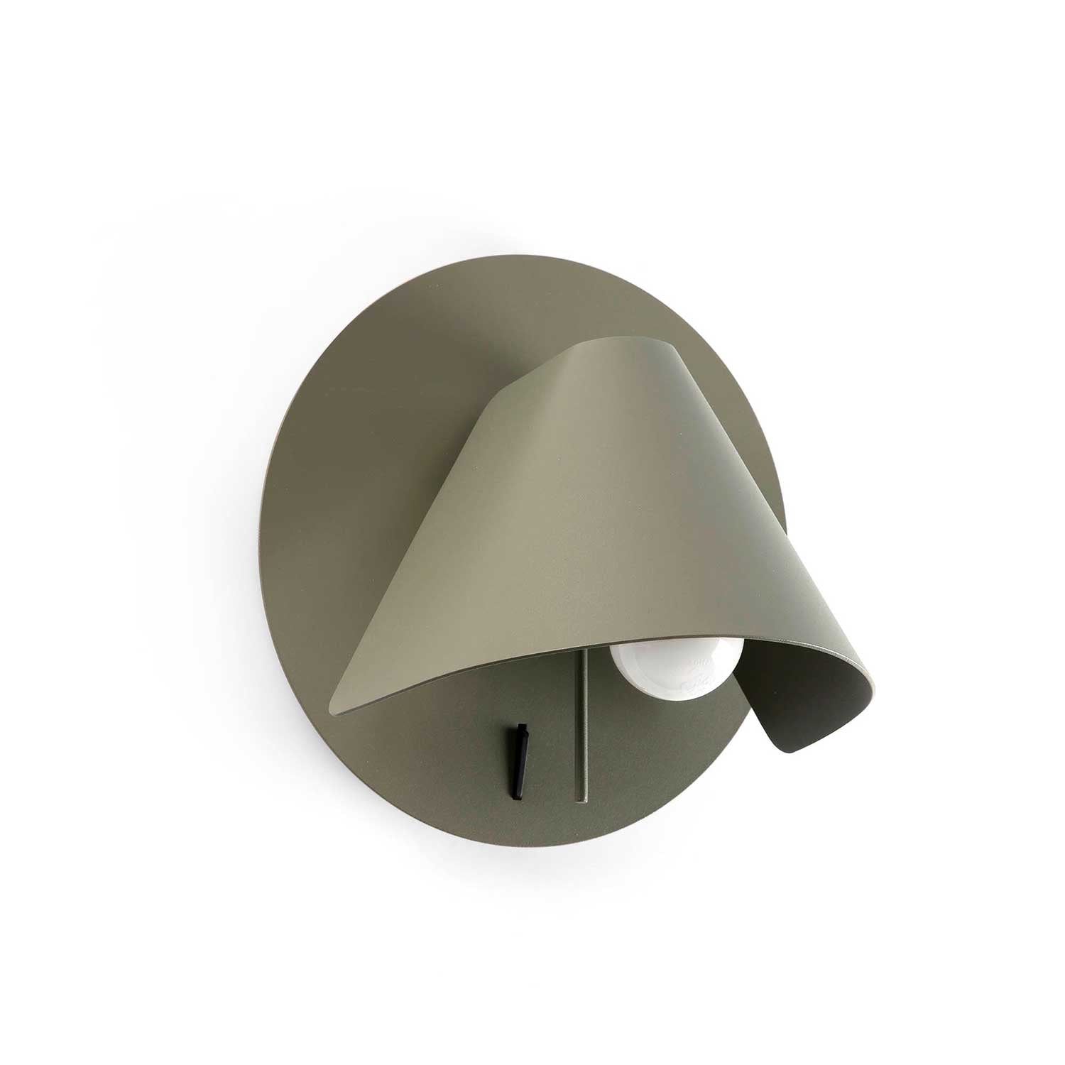 Noon - современный белый настенный светильник для прикроватной зоны с выключателем