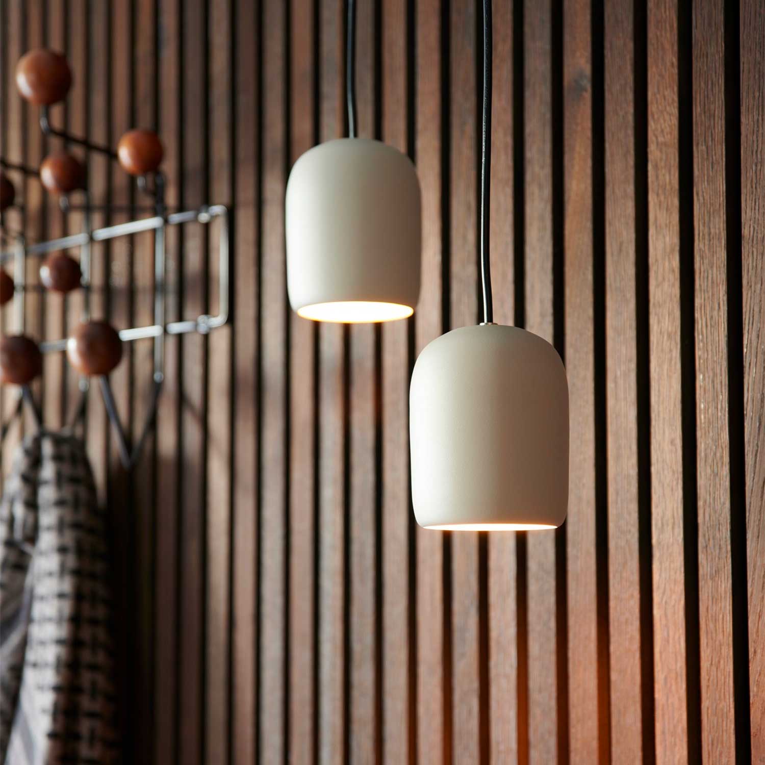 Notti - Suspension en acier coloré pour salon contemporain