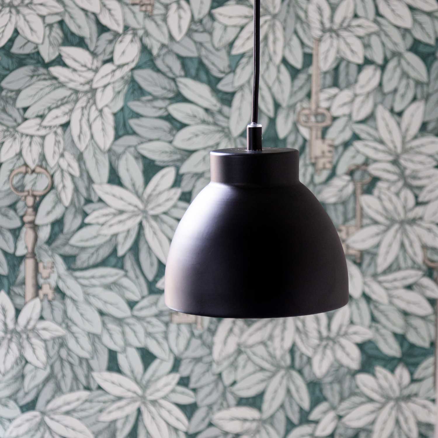 OBJECT - Modern living room chandelier in colored metal