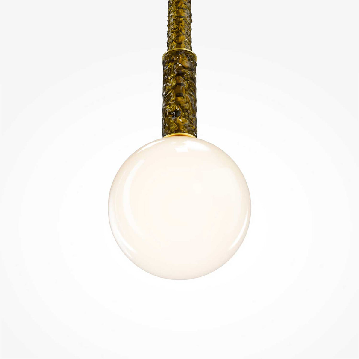 Orotte - Suspension en verre opalin et métal finition laiton, style art déco