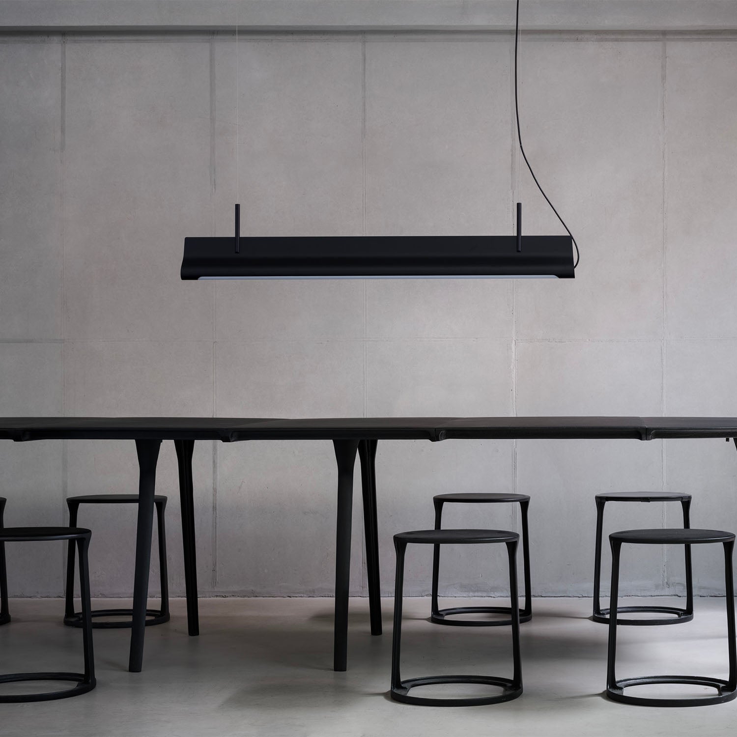 PINCH - Suspension tubulaire noire ou acier