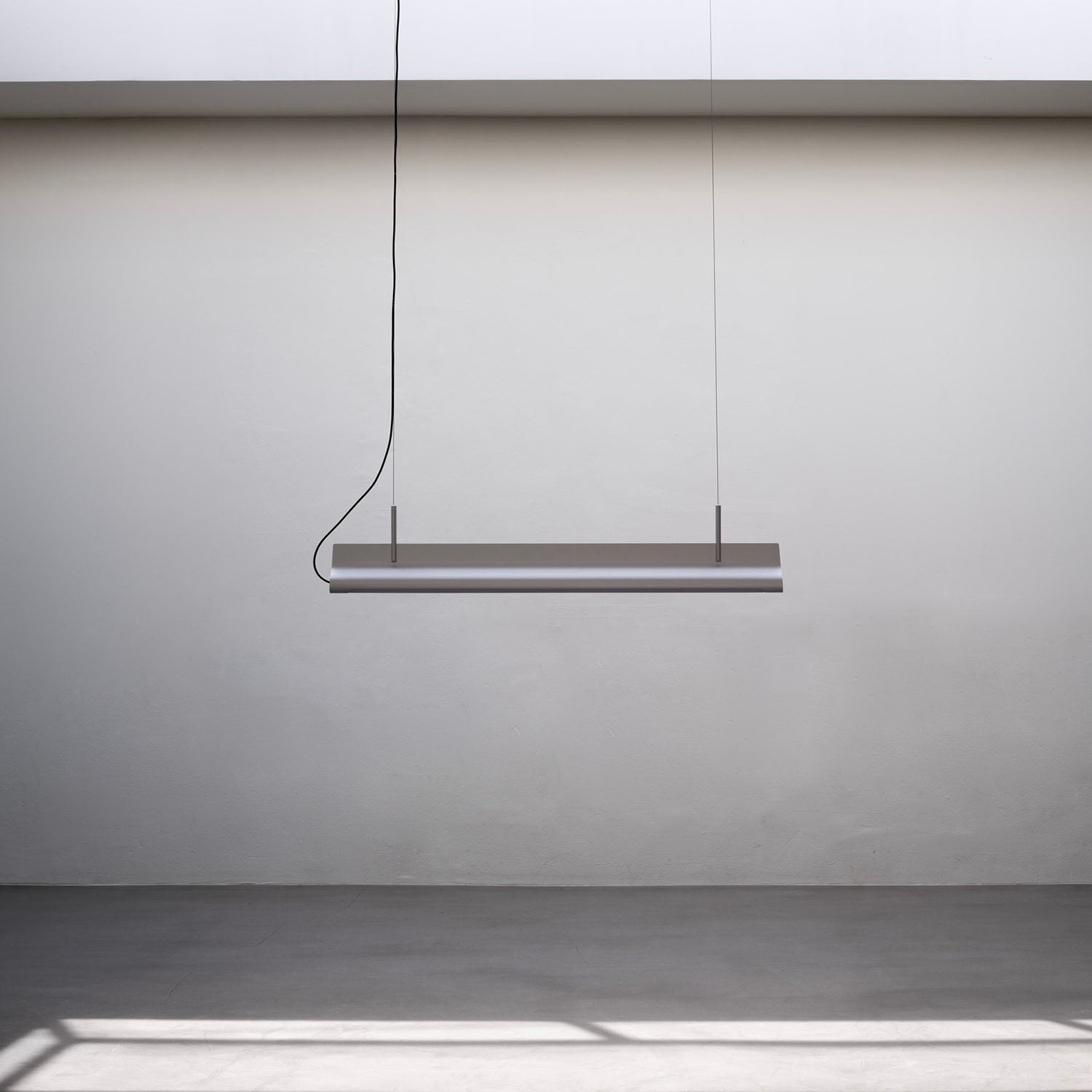 PINCH - Suspension tubulaire noire ou acier