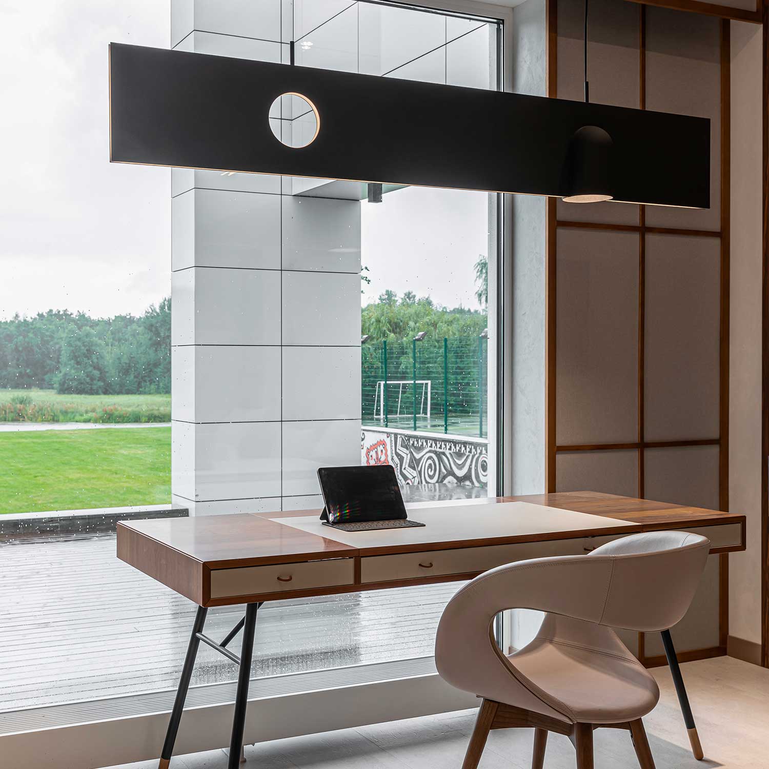 POLAR NIGHT - Modern black metal pendant light for island