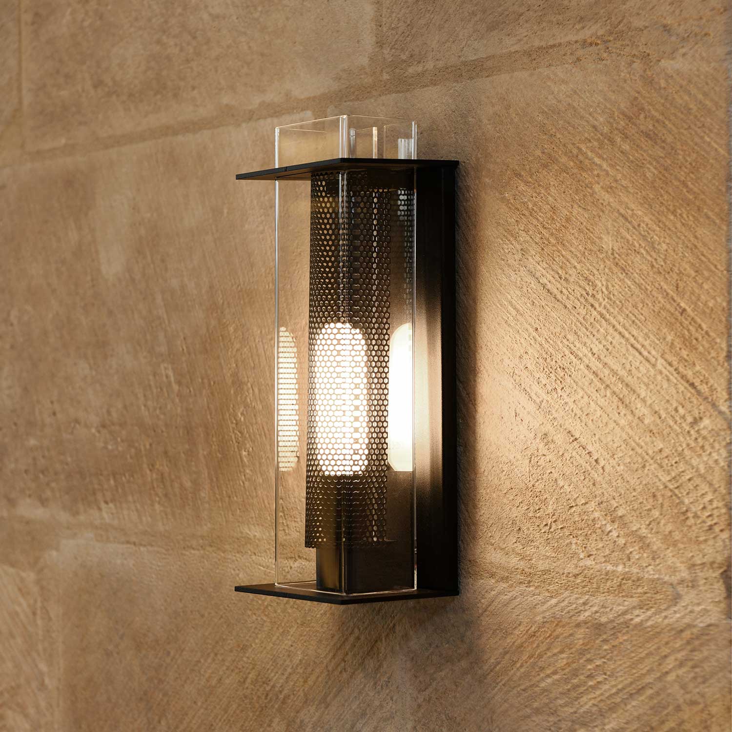 QUADRATUBE W1 - Moderne schwarze LED-Wandlampe