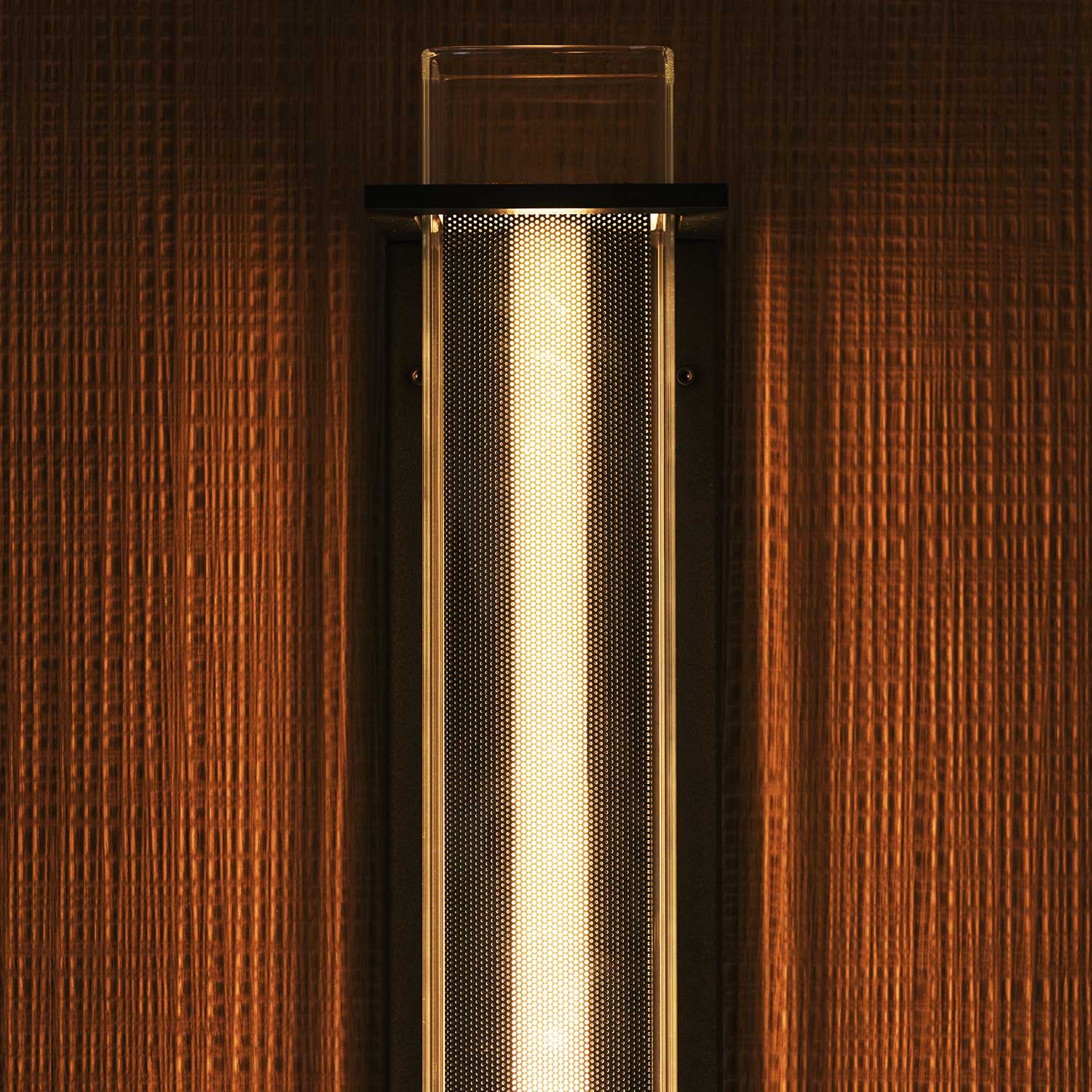 QUADRATUBE W3 - Black design LED wall sconce