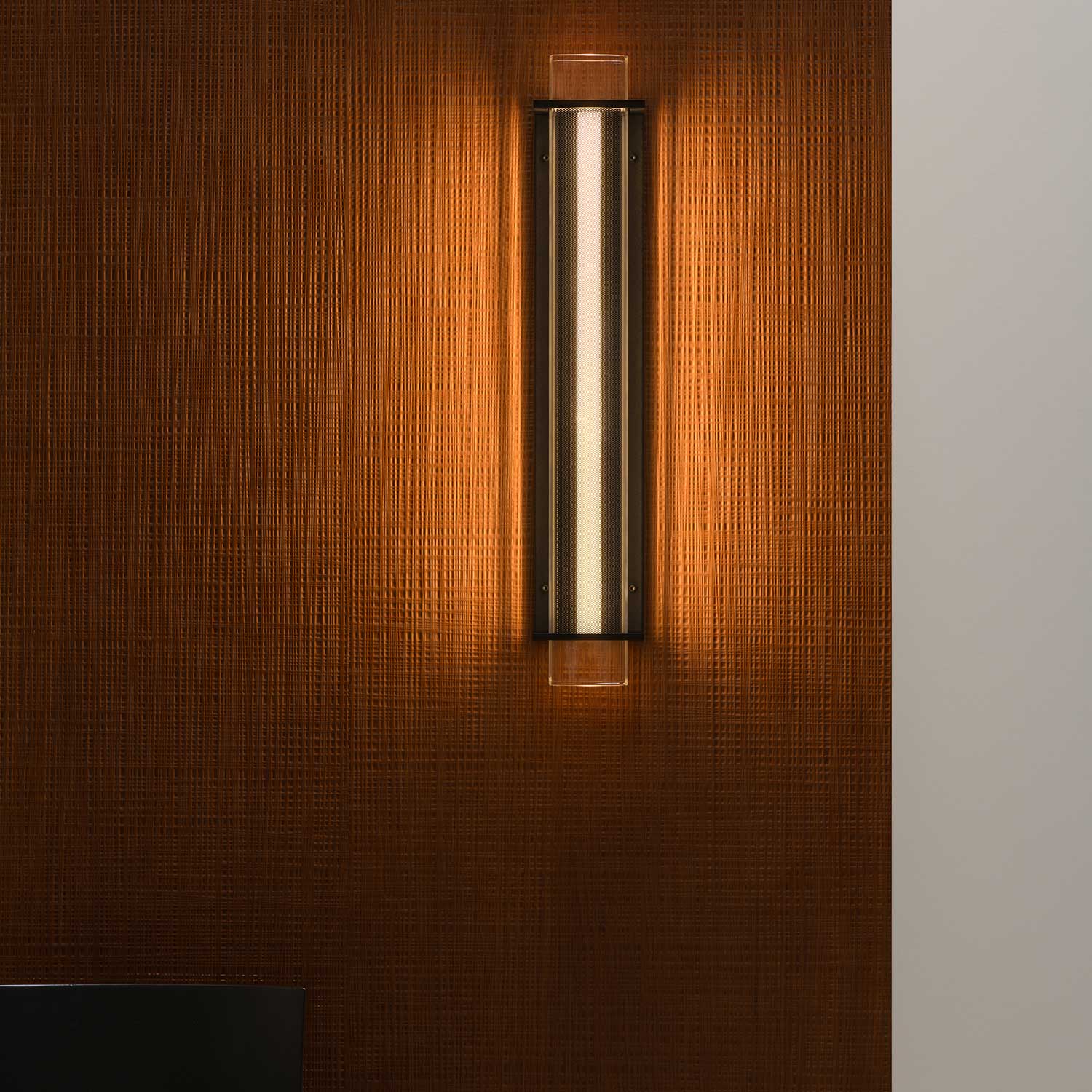 QUADRATUBE W3 - Black design LED wall sconce