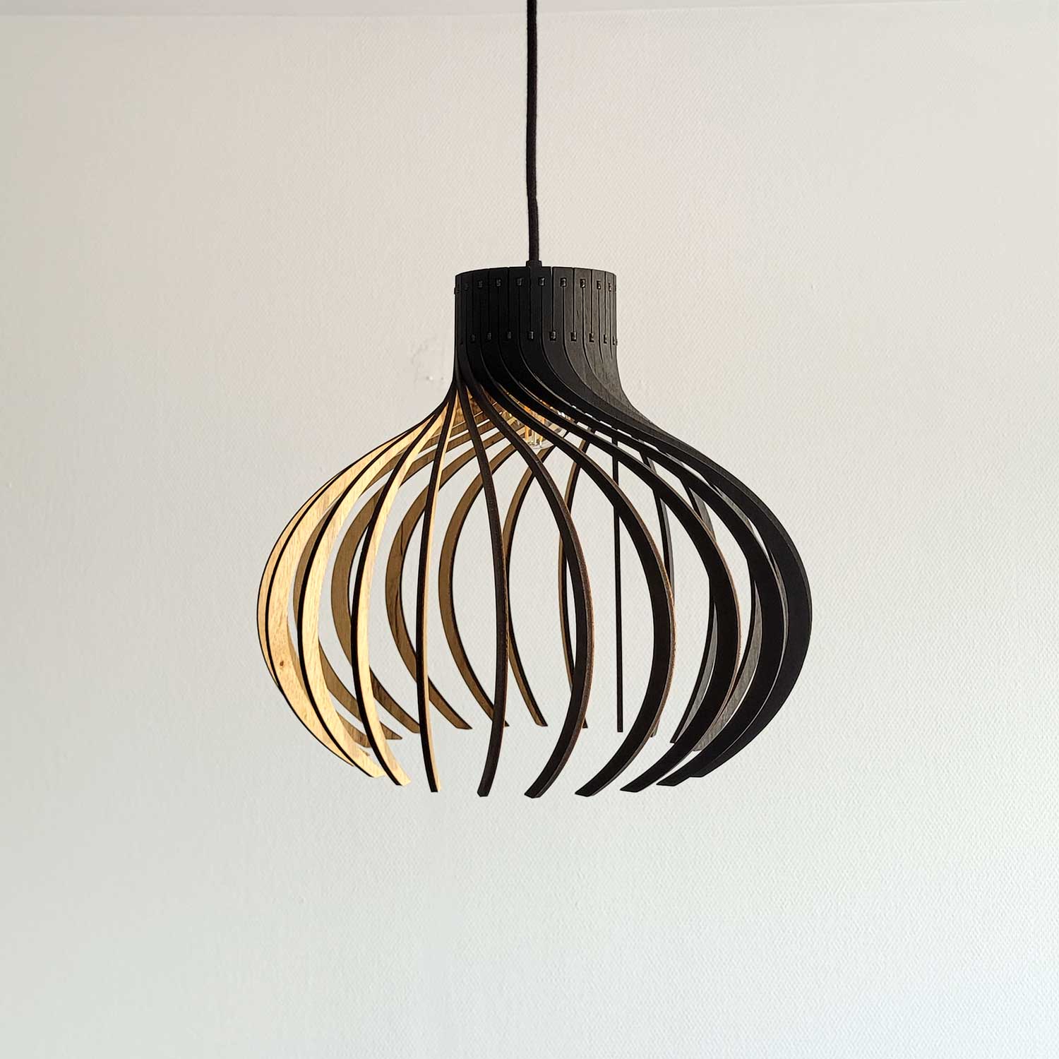 Rinoz - Designer Holz-Hängeleuchte handgefertigter Käfig