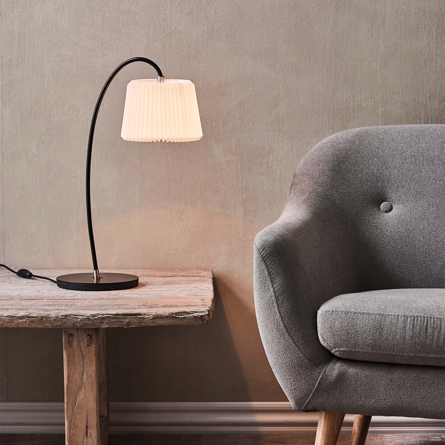 SNOWDROP - Handmade table lamp, pleated paper lampshade