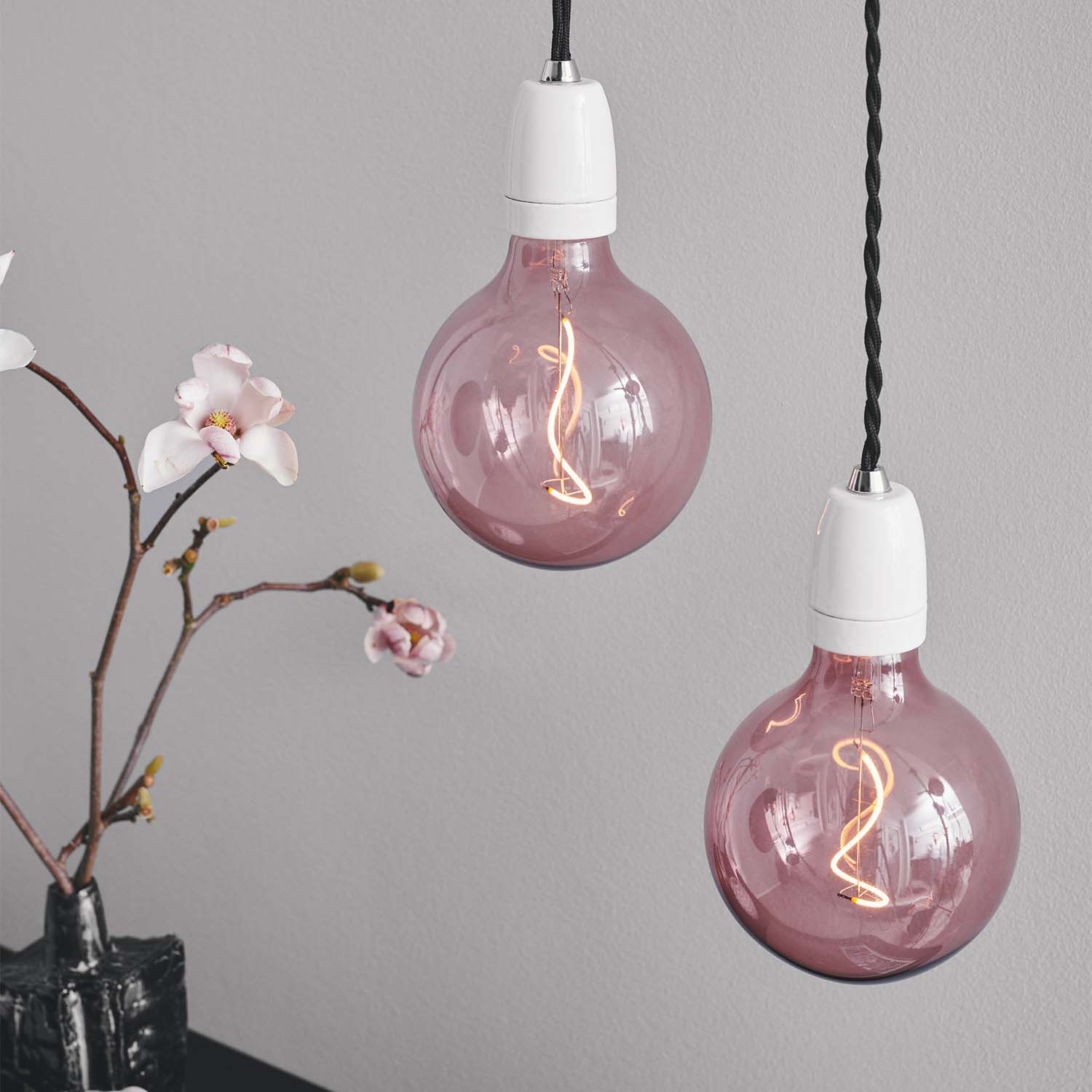 Soft - Colored gradient design LED bulb E27