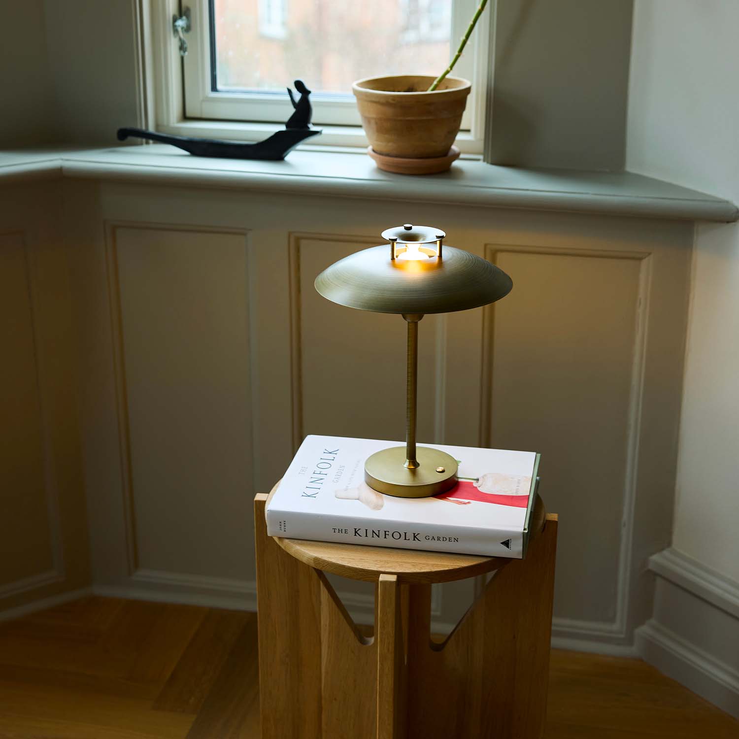 Stepp - Lampada portatile senza fili di design in acciaio impermeabile