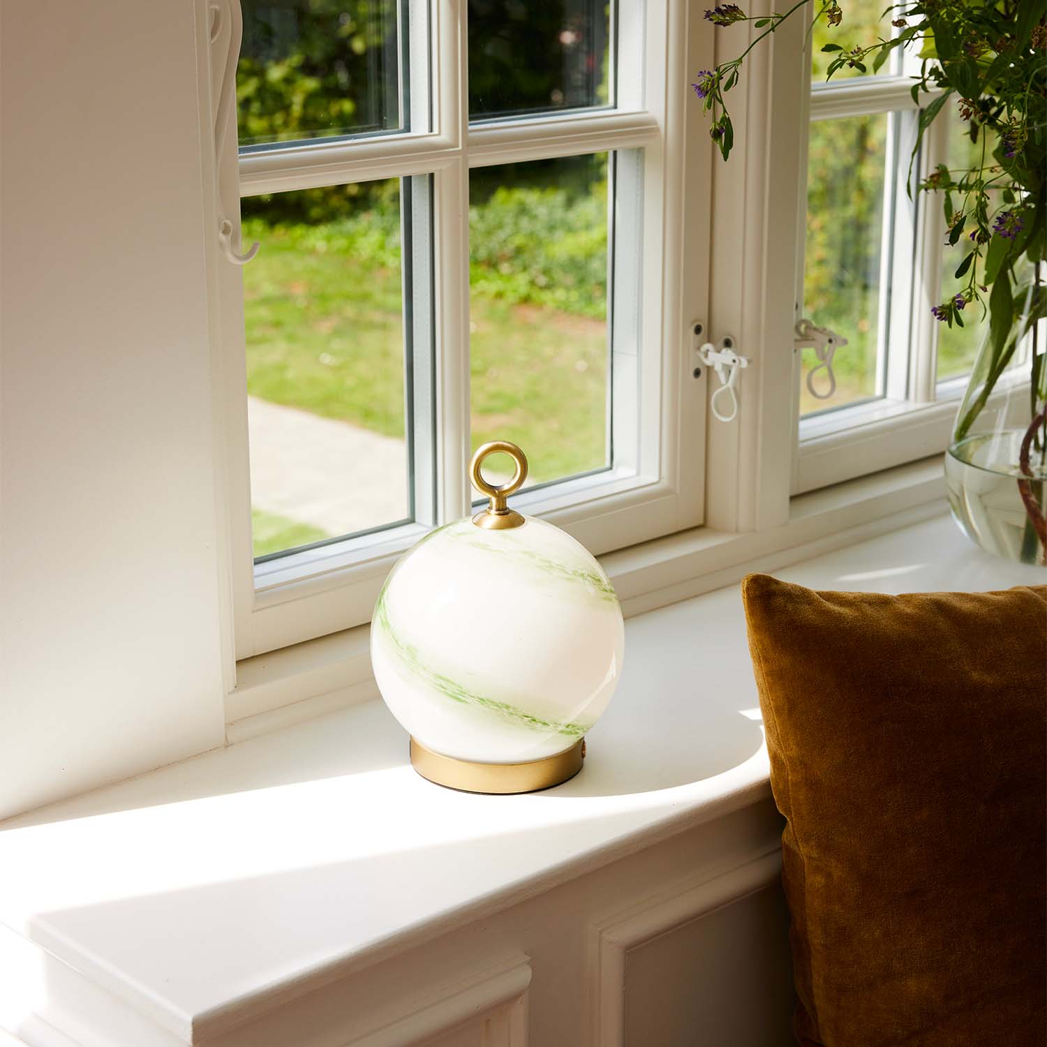 STOCKHOLM - Lampada ricaricabile in vetro effetto marmo