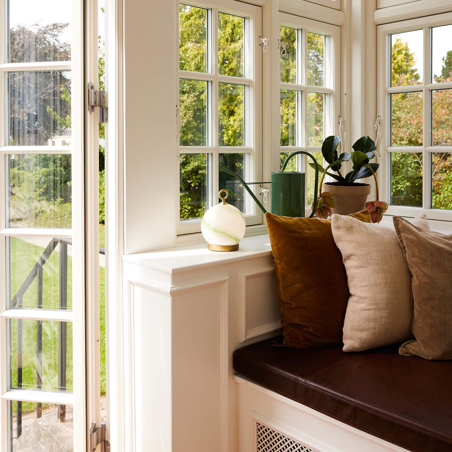 STOCKHOLM - Lampada ricaricabile in vetro effetto marmo