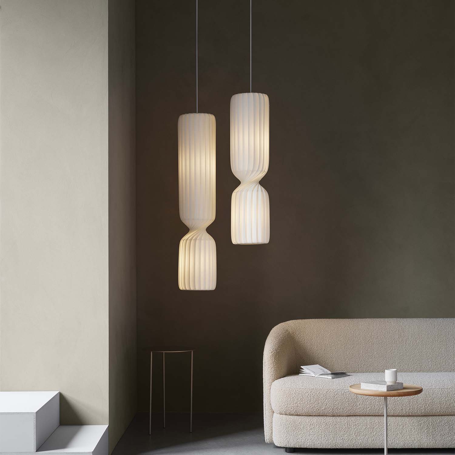 TR41 - цилиндрическая подвеска из дизайнерских бумажных пластин