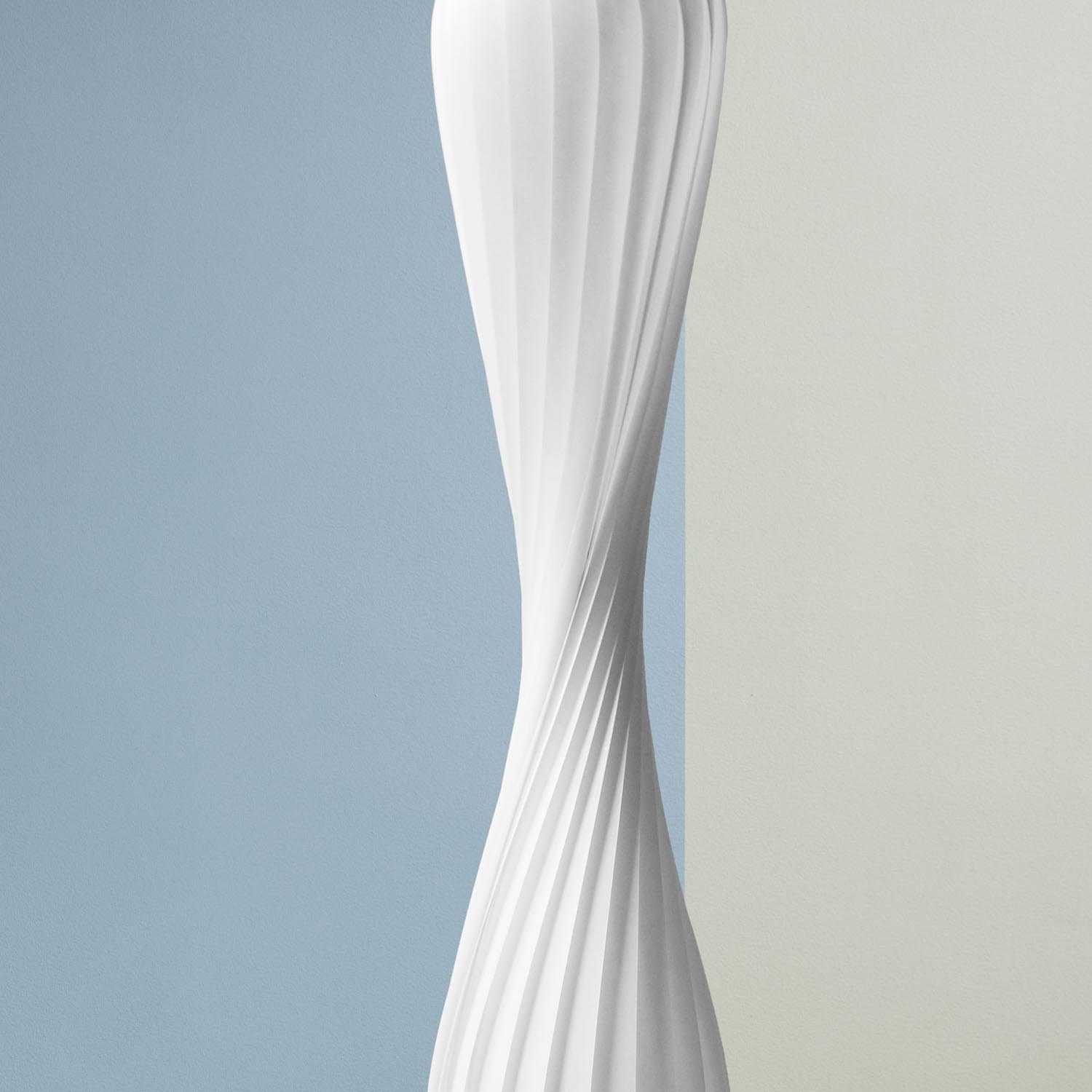 TR7 - Sospensione in lamelle di legno torsate design