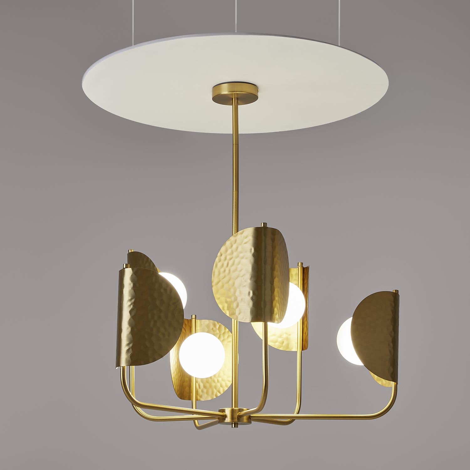 TROPIC - Golden chandelier in hammered metal art deco