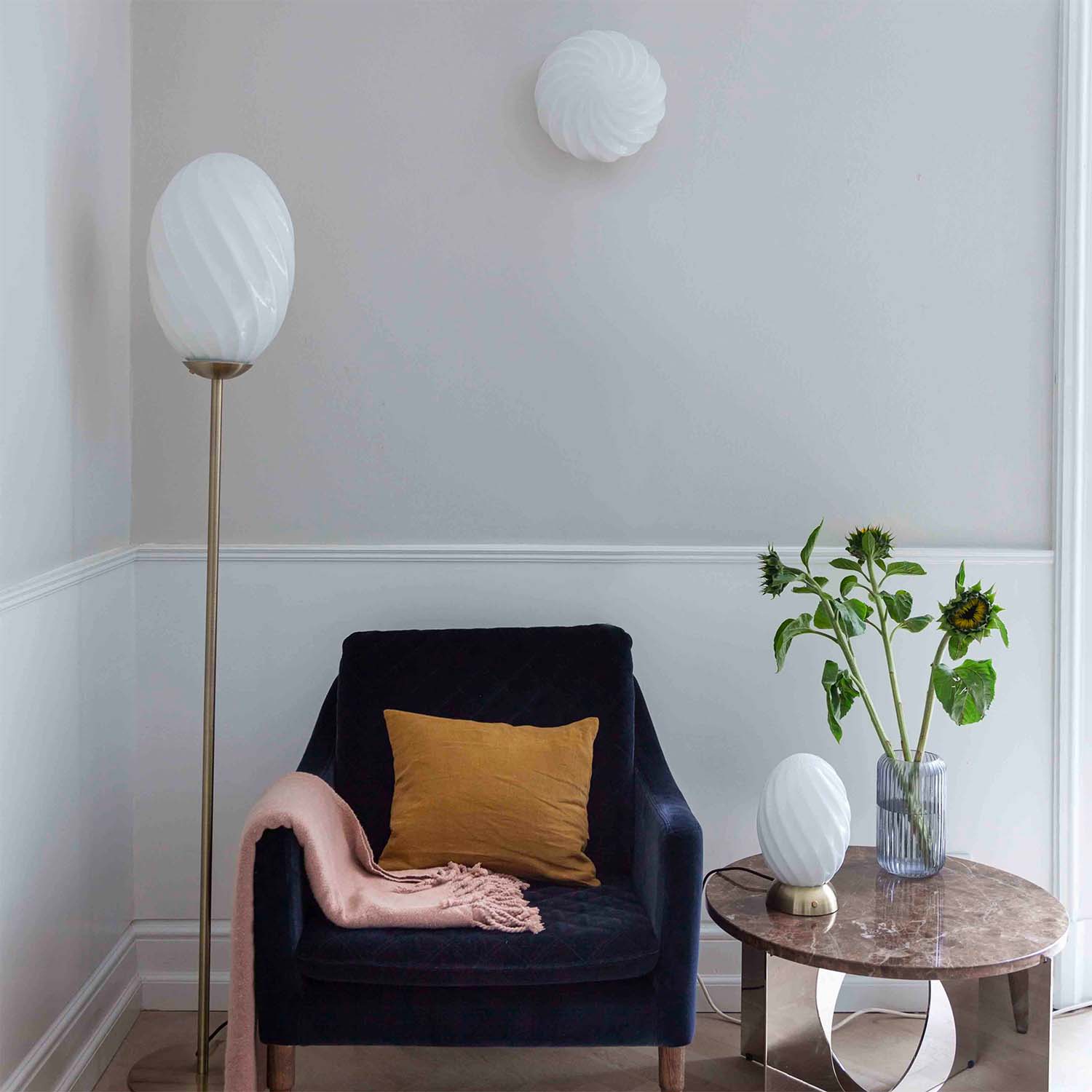 TWIST - Aplique de pared redondo de vidrio para dormitorio de diseño