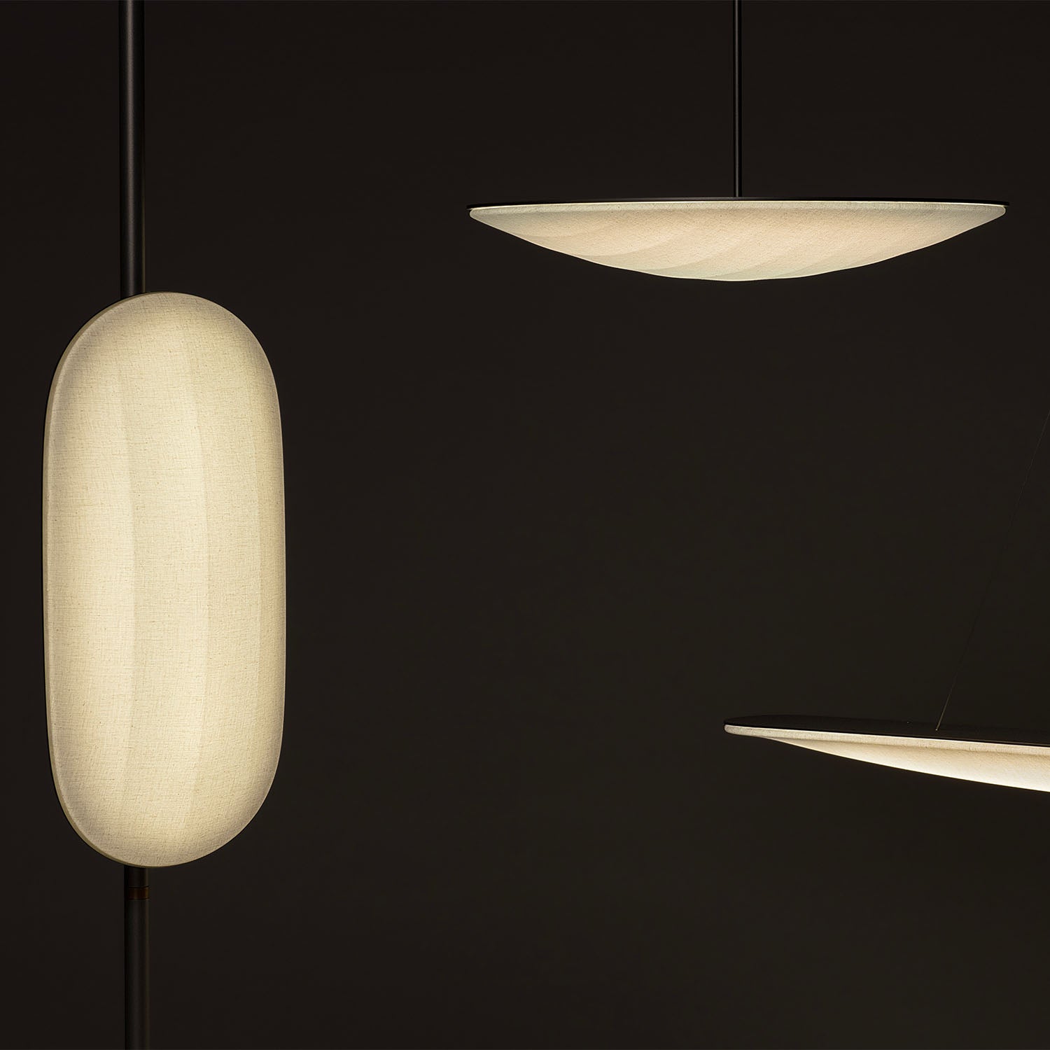 VOYAGE - Suspension en tissu et aluminium épurée et élégante