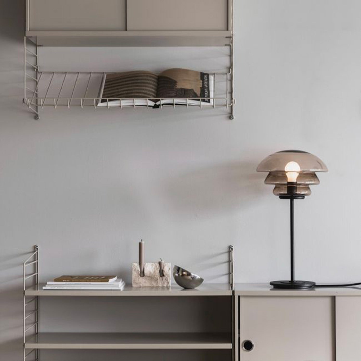 ARCHIVE 4006 - Настольная лампа из художественного выдувного стекла