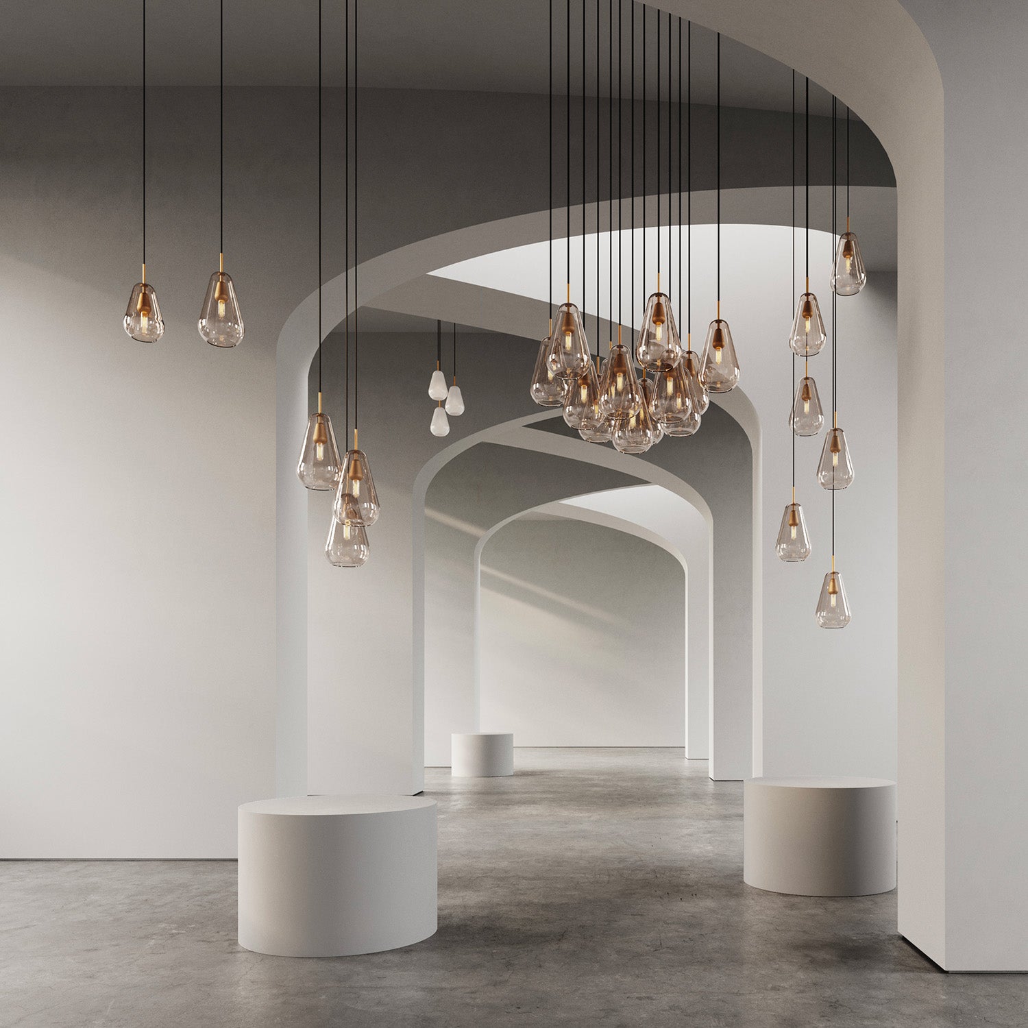 ANOLI 1 - Suspension in white or amber blown glass