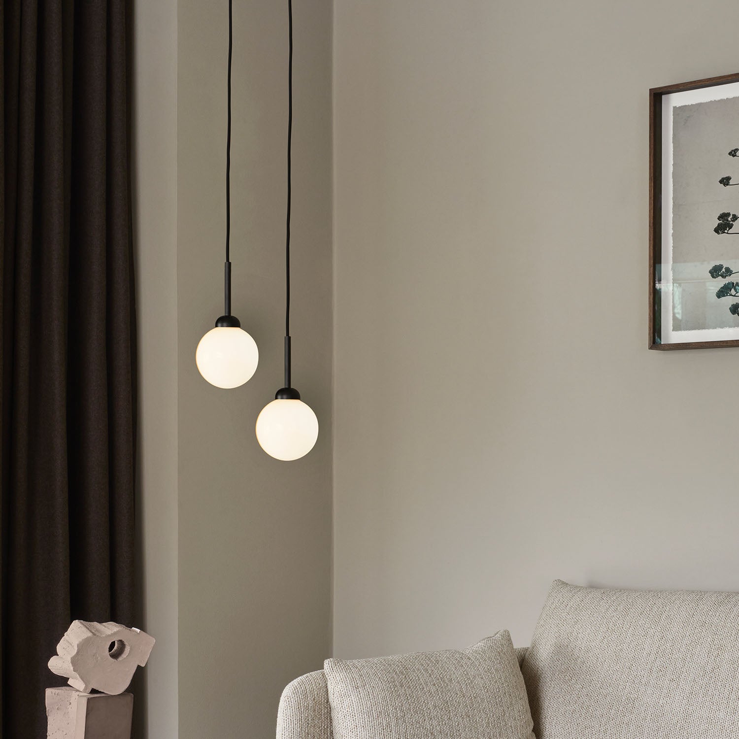 APIALES 1 - Минималистичная и элегантная подвеска из стекла