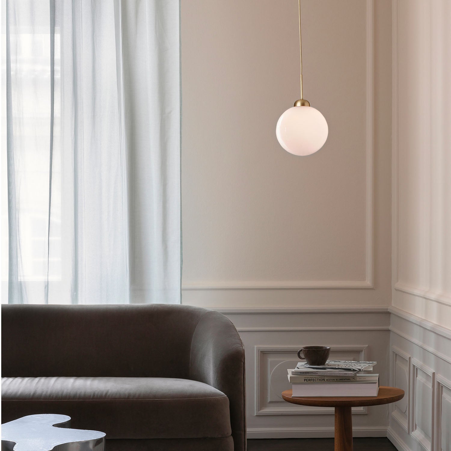 APIALES 1 - Минималистичная и элегантная подвеска из стекла