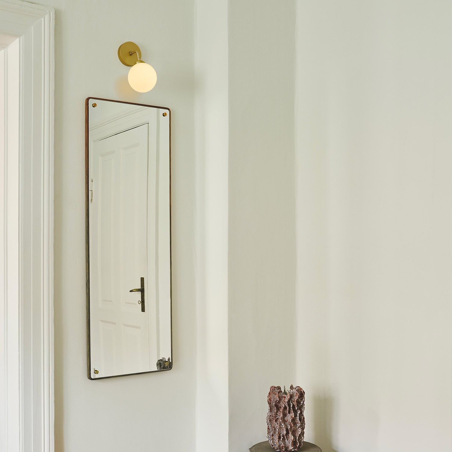 APIALES - Aplique de pared negro o dorado elegante en vidrio