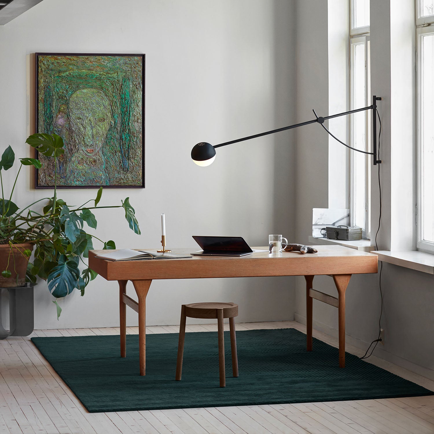 BALANCER - Applique murale noire design et contemporaine pour bureau