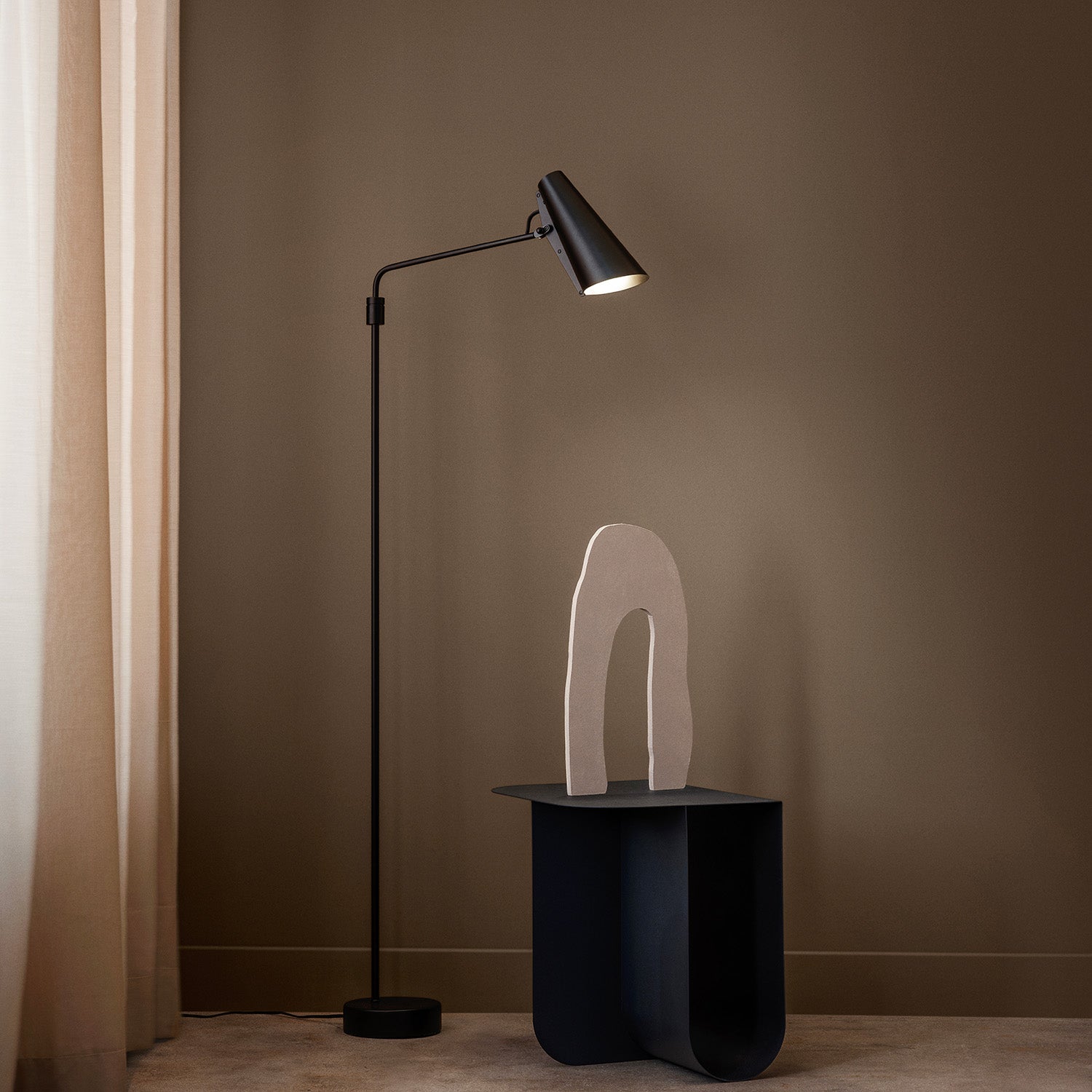 BIRDY SWING - Lampadaire sur pied en metal industriel vintage