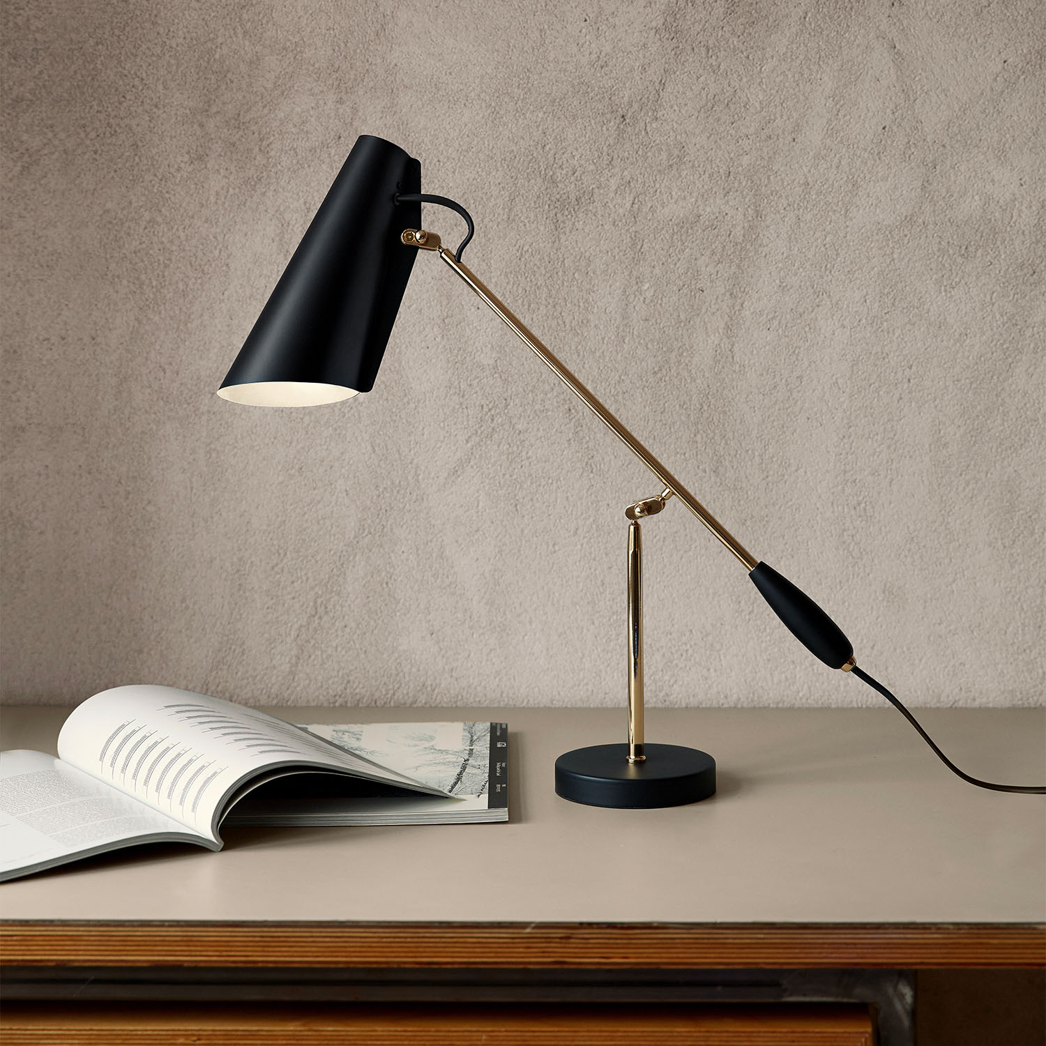 BIRDY - Lampada da tavolo in acciaio industriale per soggiorno
