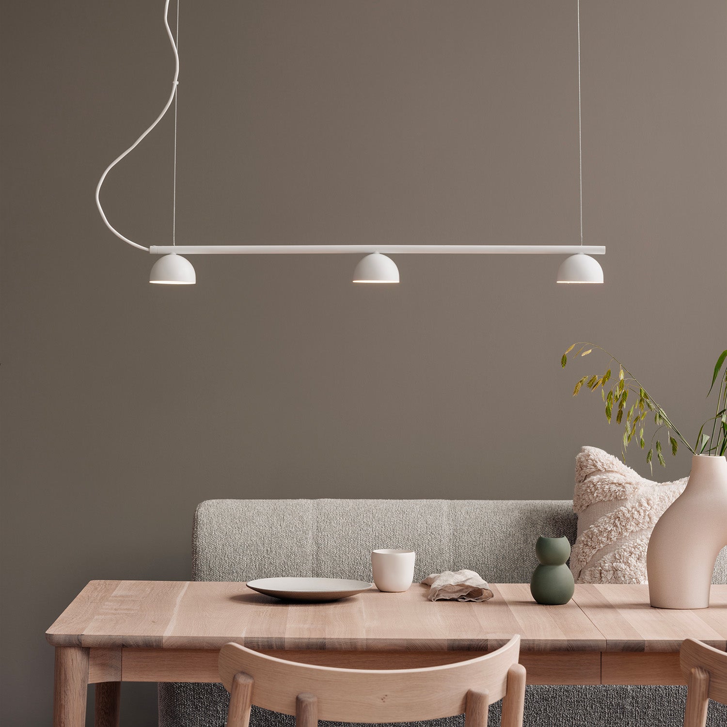 BLUSH Rail - Longue suspension minimaliste et contemporaine
