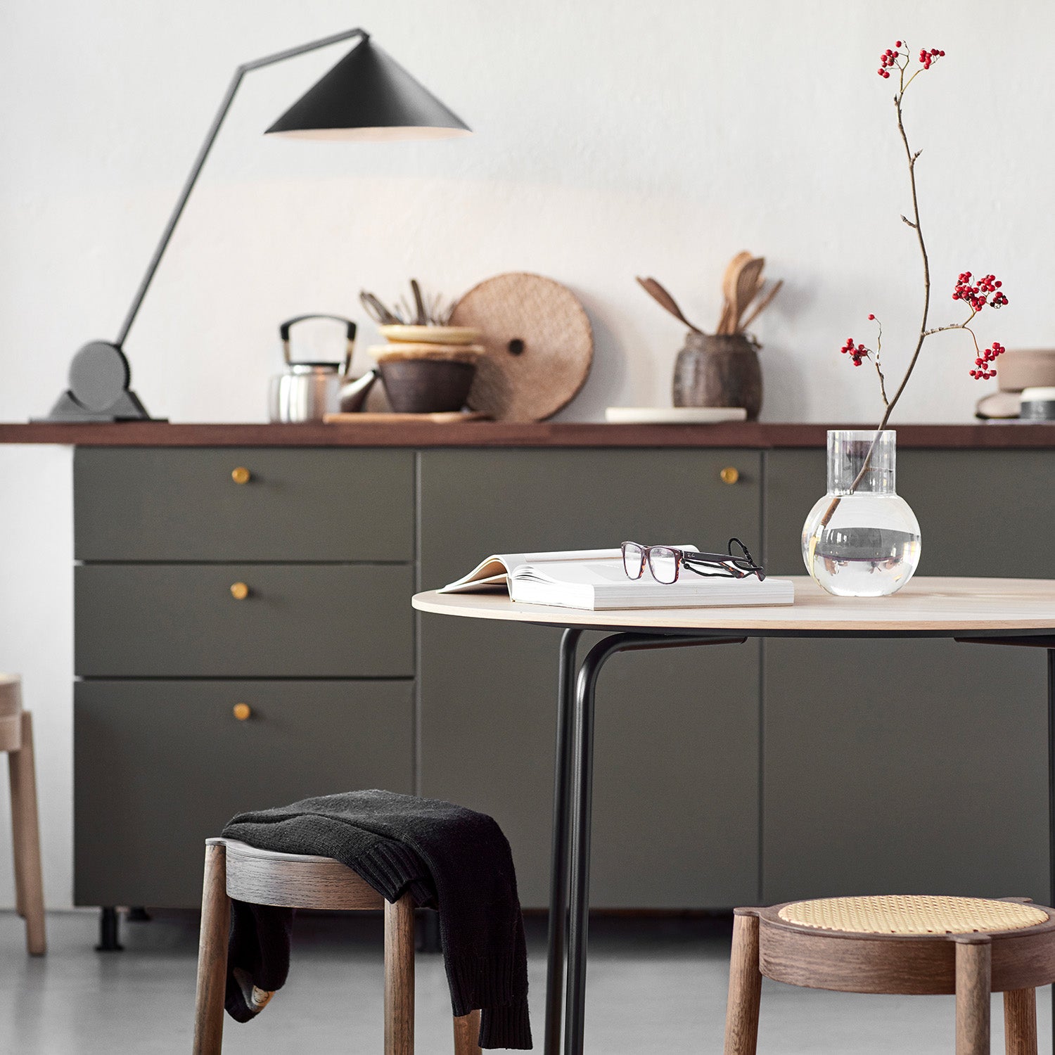 GEAR - Lampe de bureau noire design et moderne