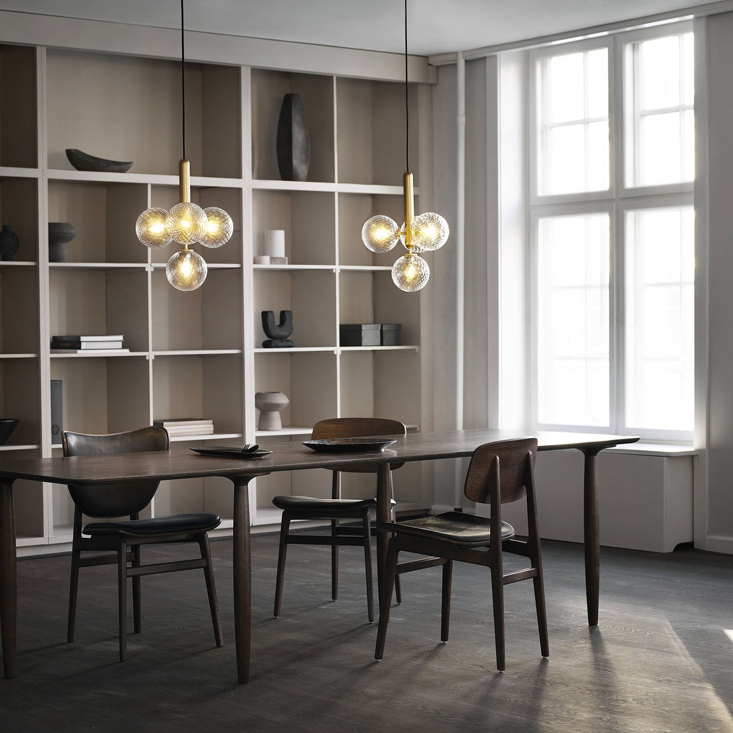 MIIRA 4 Optic – Hochwertiger, eleganter Kronleuchter für Esszimmer, Gold oder Schwarz