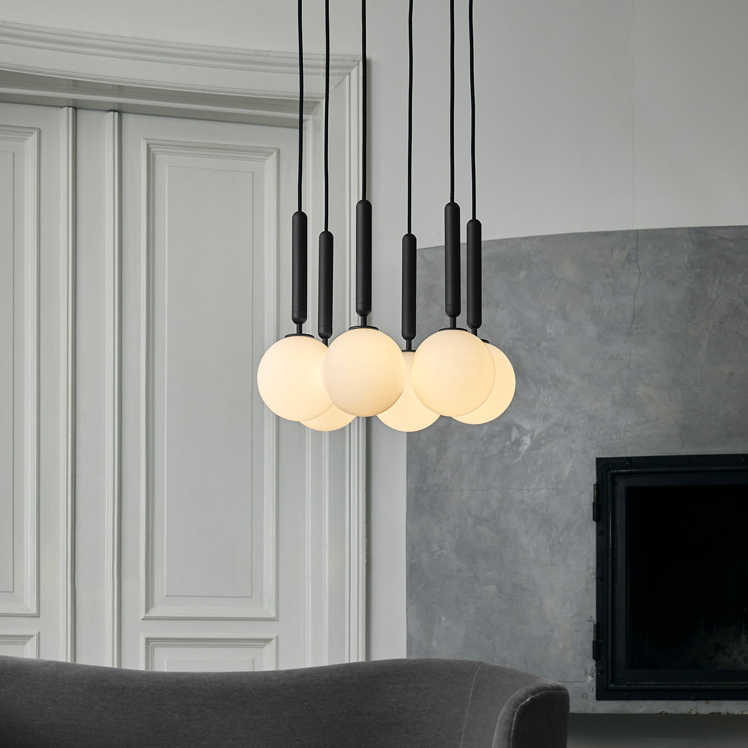 MIIRA 6 Opal - Grande lampadario elegante di alta gamma, discesa scala