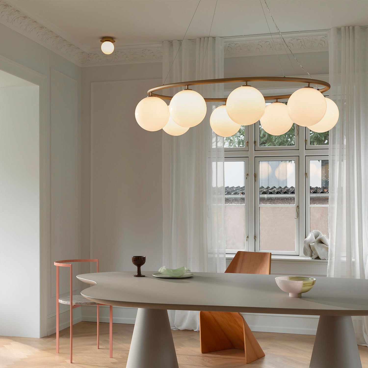 MIIRA Opal Oval - Lámpara ovalada elegante de alta gama comedor