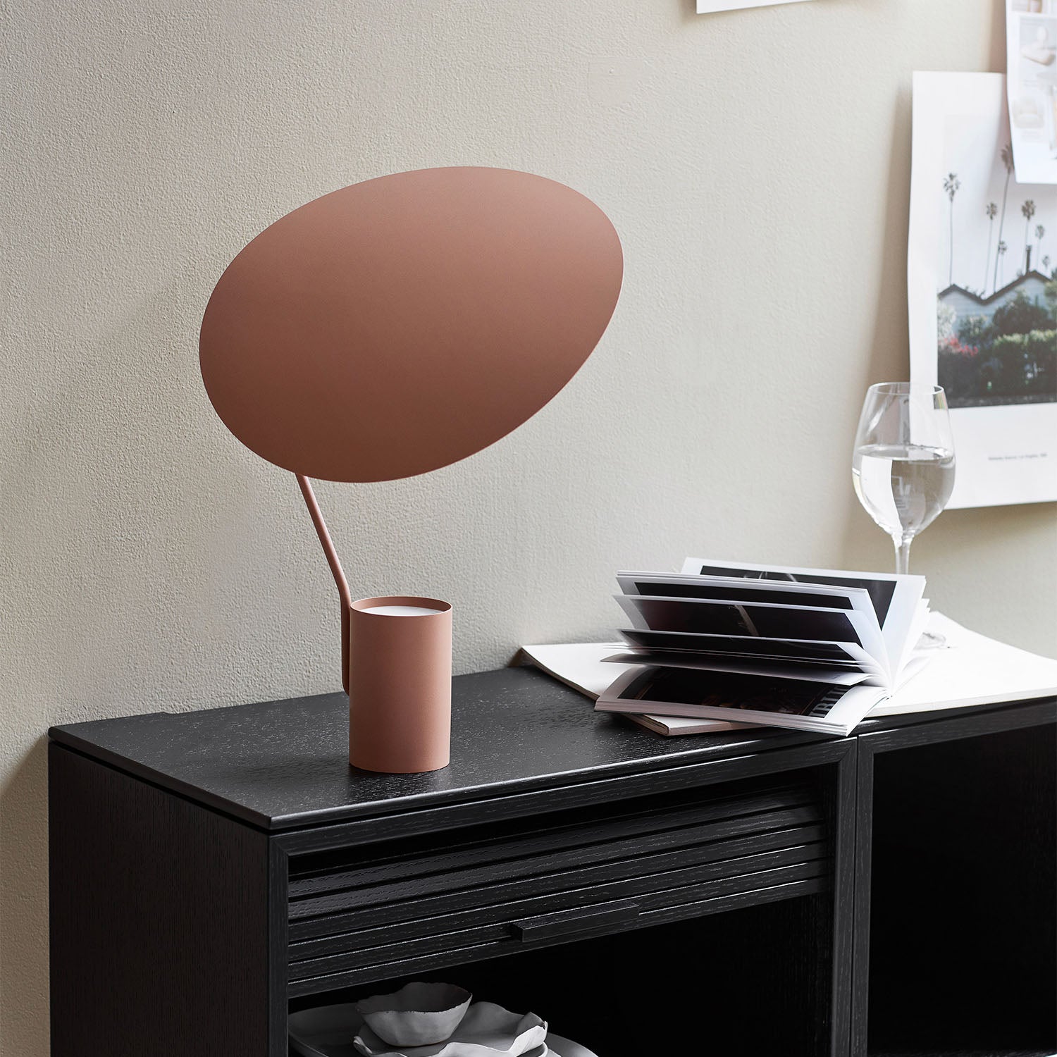 OMBRE - Настольная лампа с диммером, дизайнерская модель, черный или лососевый