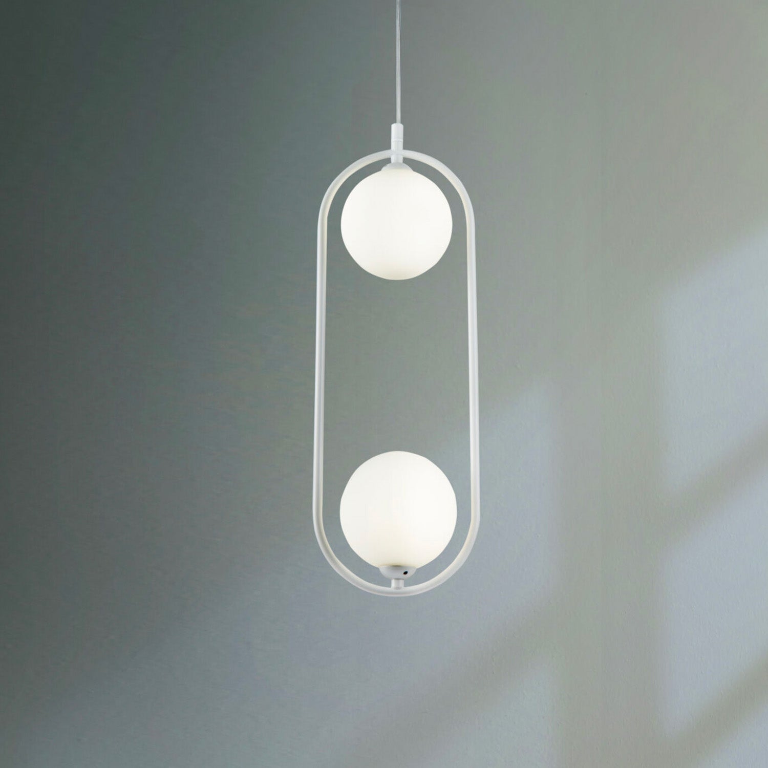 RING - Chic chandelier white, gold or black, 2 glass globes