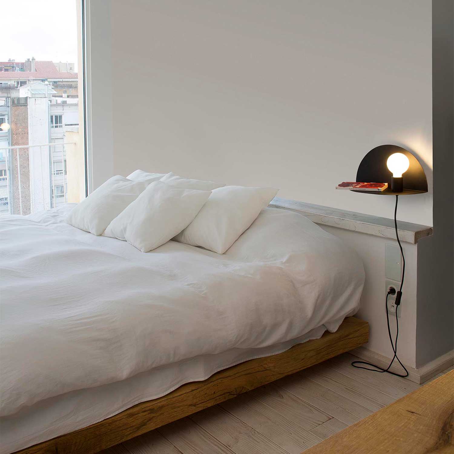 Nit - Aplique de pared para mesita de noche en acero negro