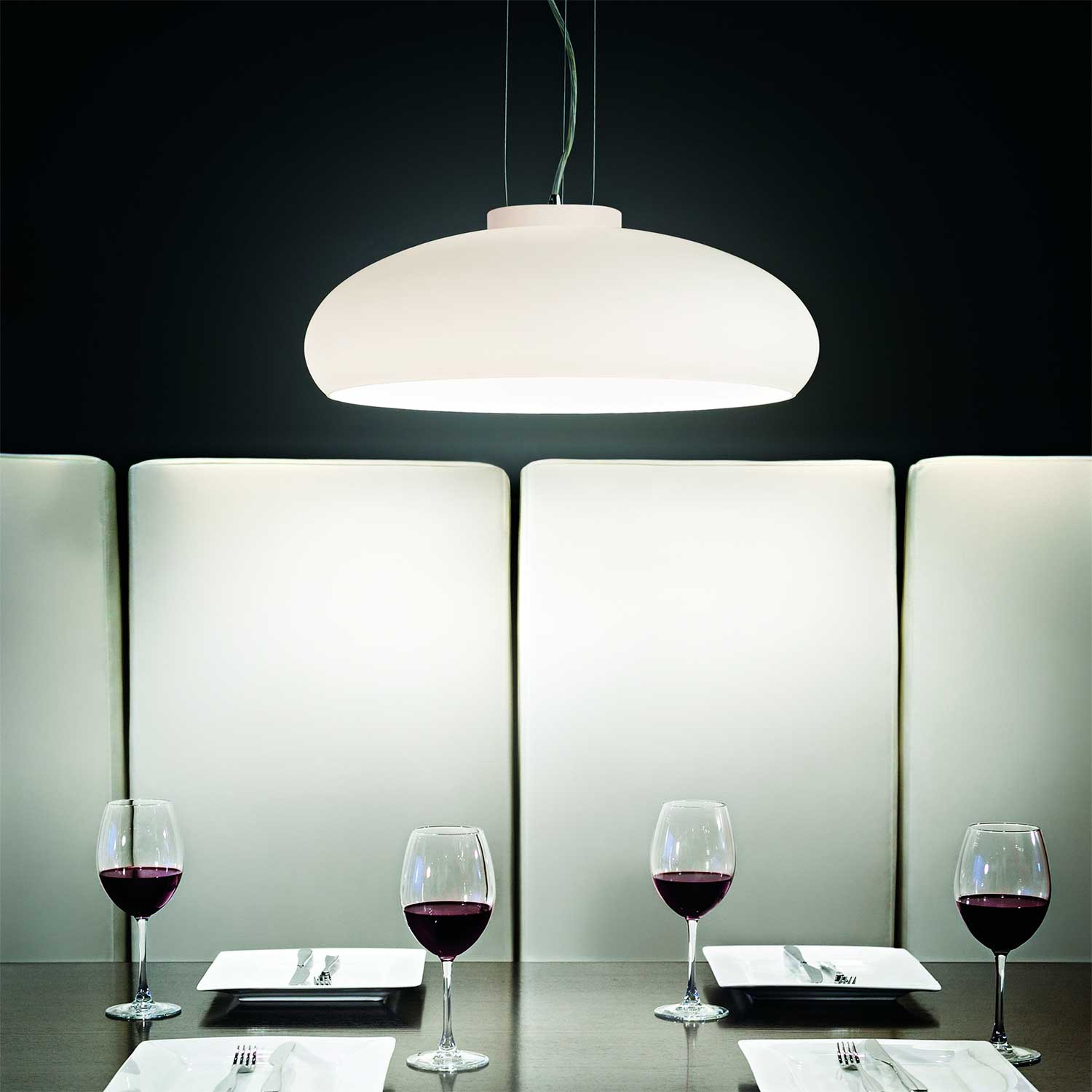 Aria - Suspension dôme en verre blanc opaque design