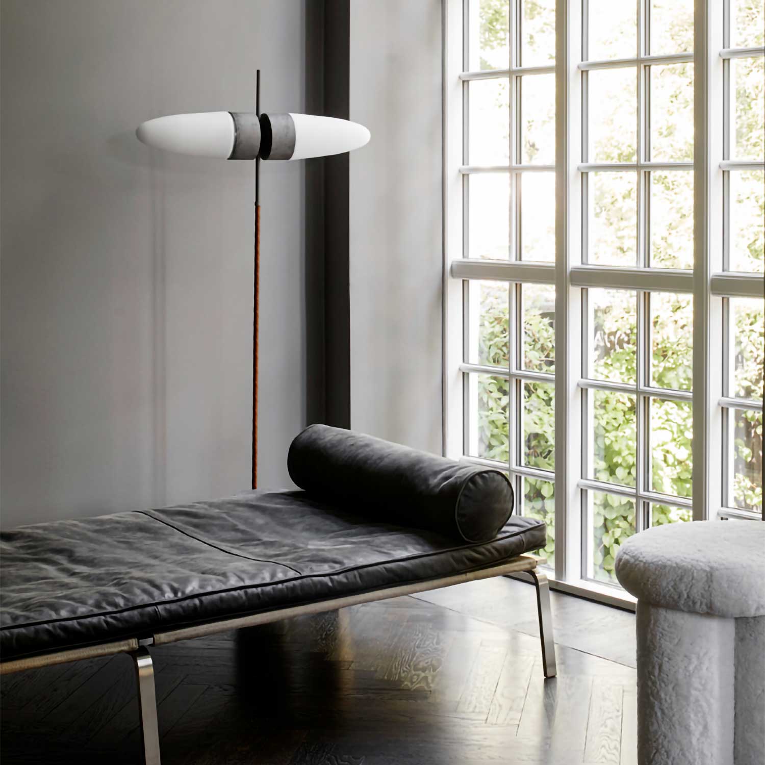 Bull Floor - Lampadaire design en marbre et verre pour salon