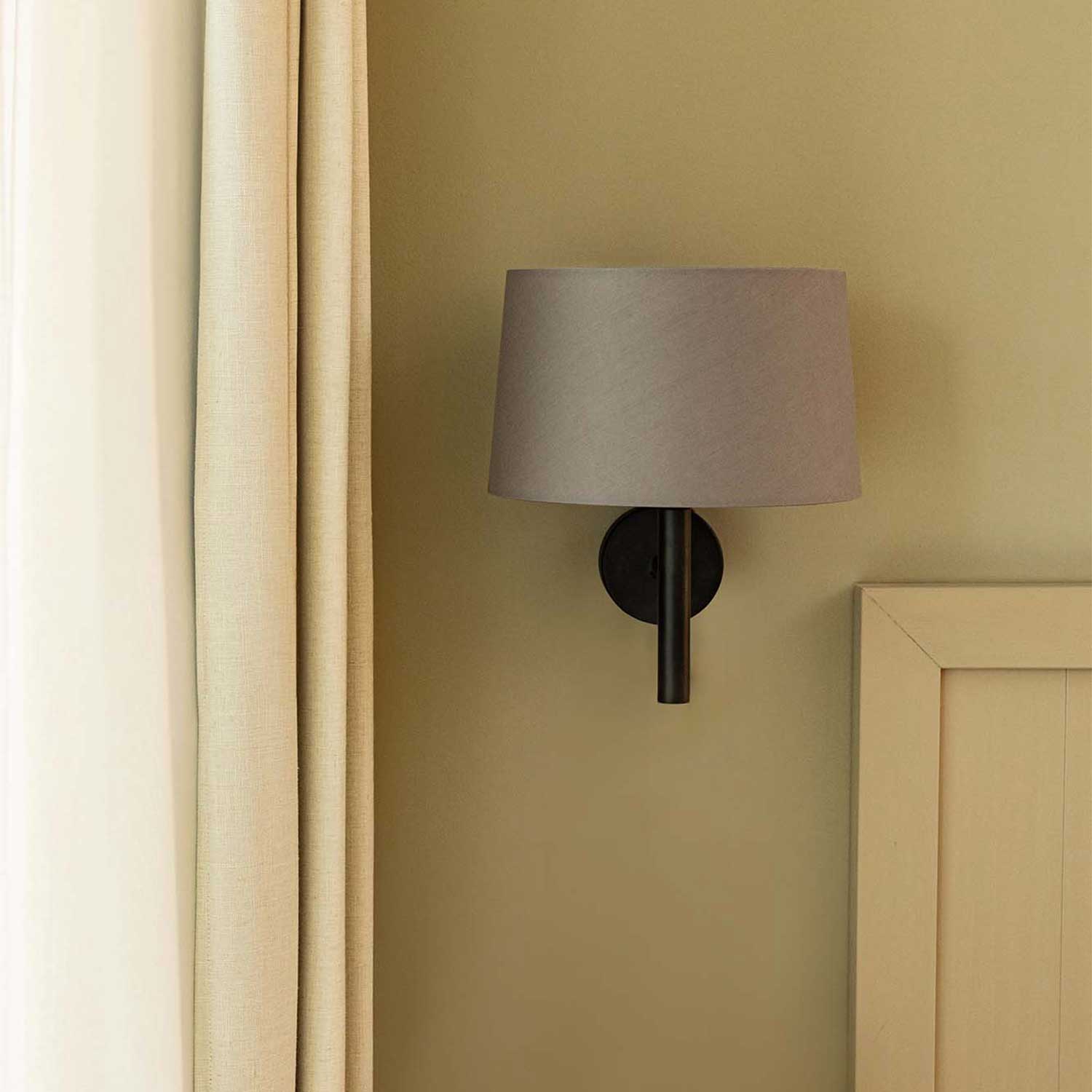 Windsor - Applique murale moderne en tissu pour salon et chambre
