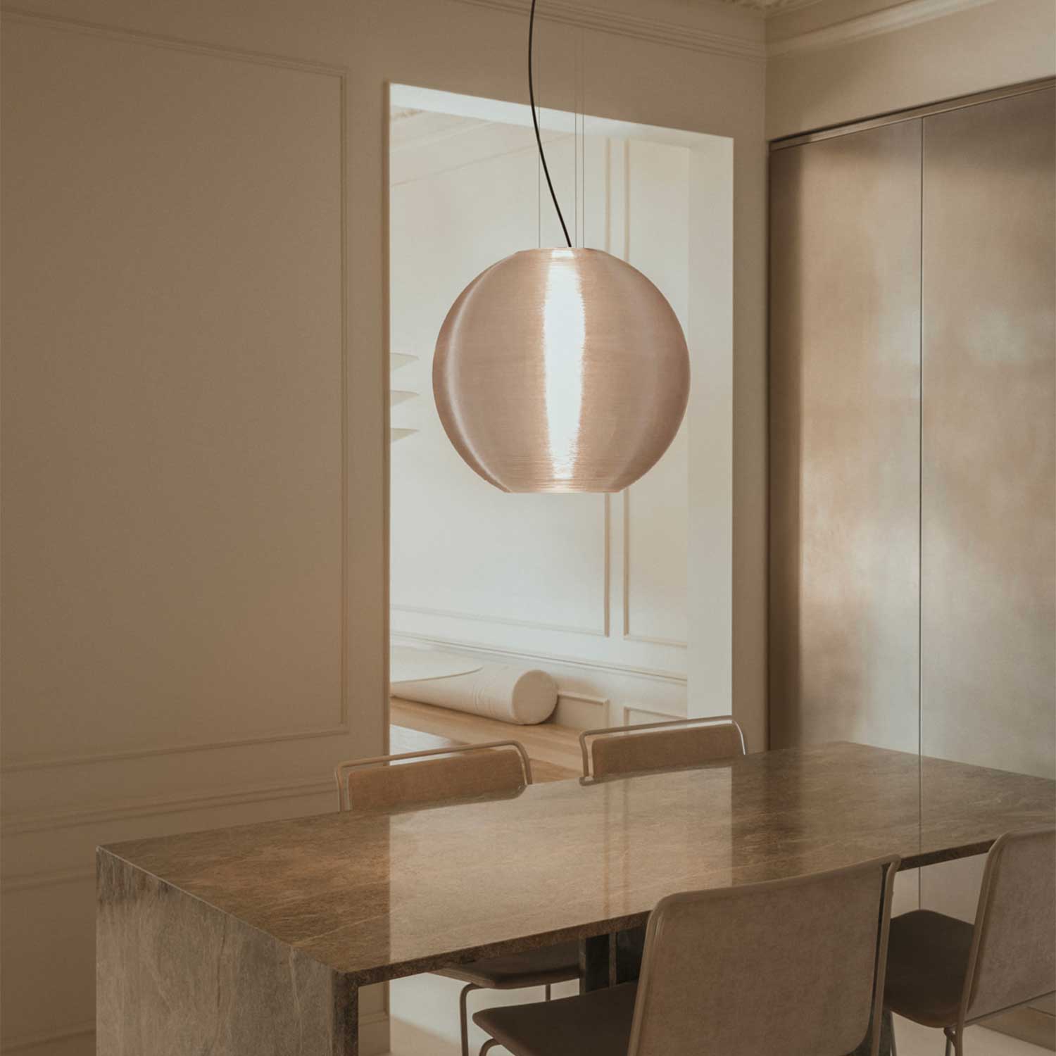 Aire - Suspension design boule en verre pour salon