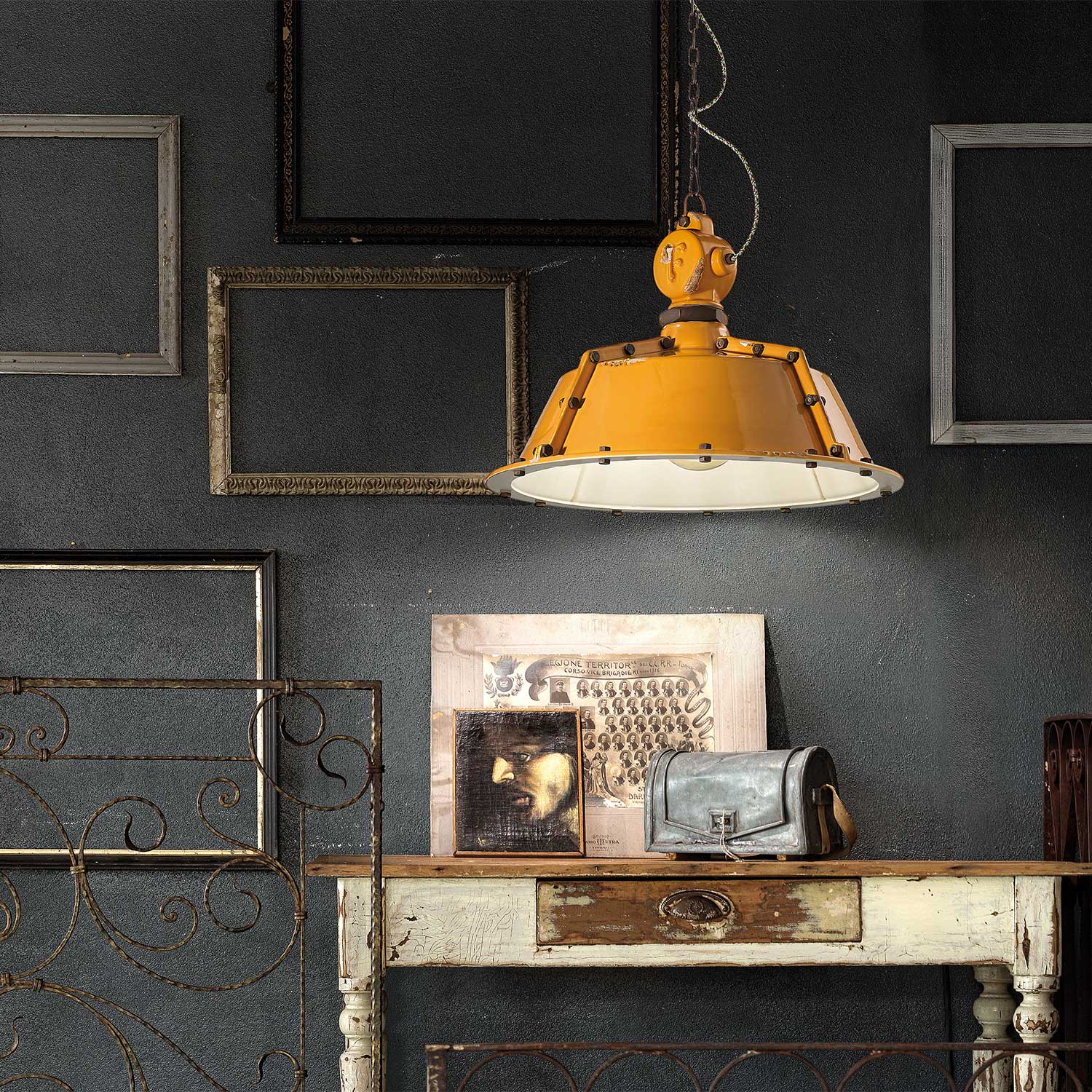 Industrial - Lustre industriel coloré pour restaurant retro