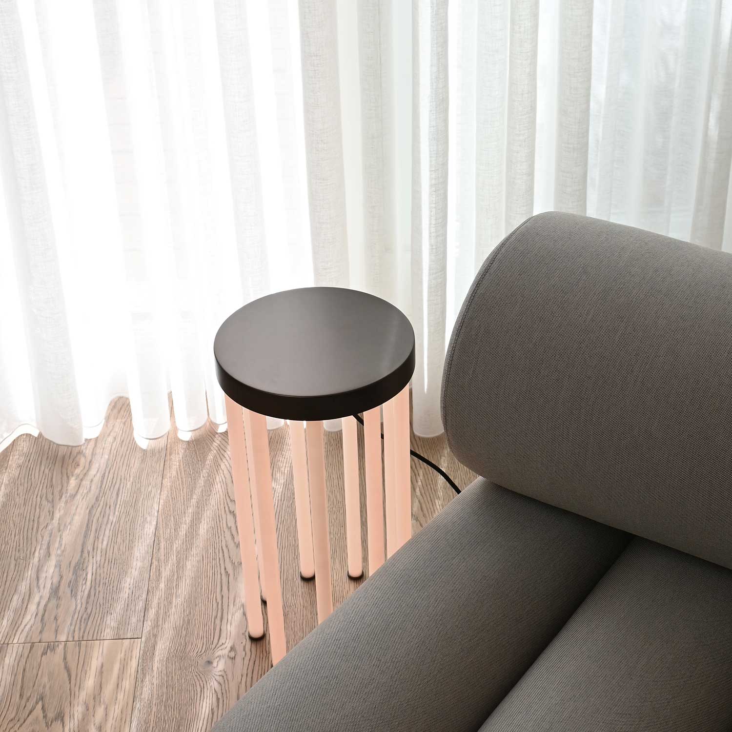 Neon - Lampe table design tube pour salon contemporain