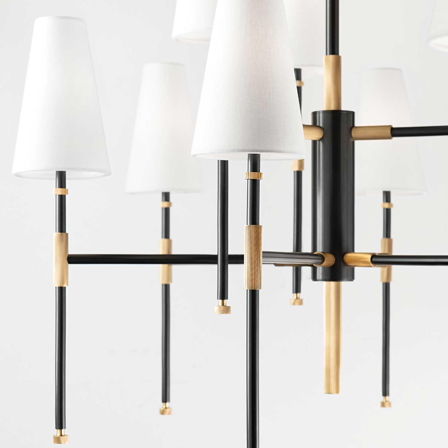 Bowery - Chic brass or steel pendant light for living room