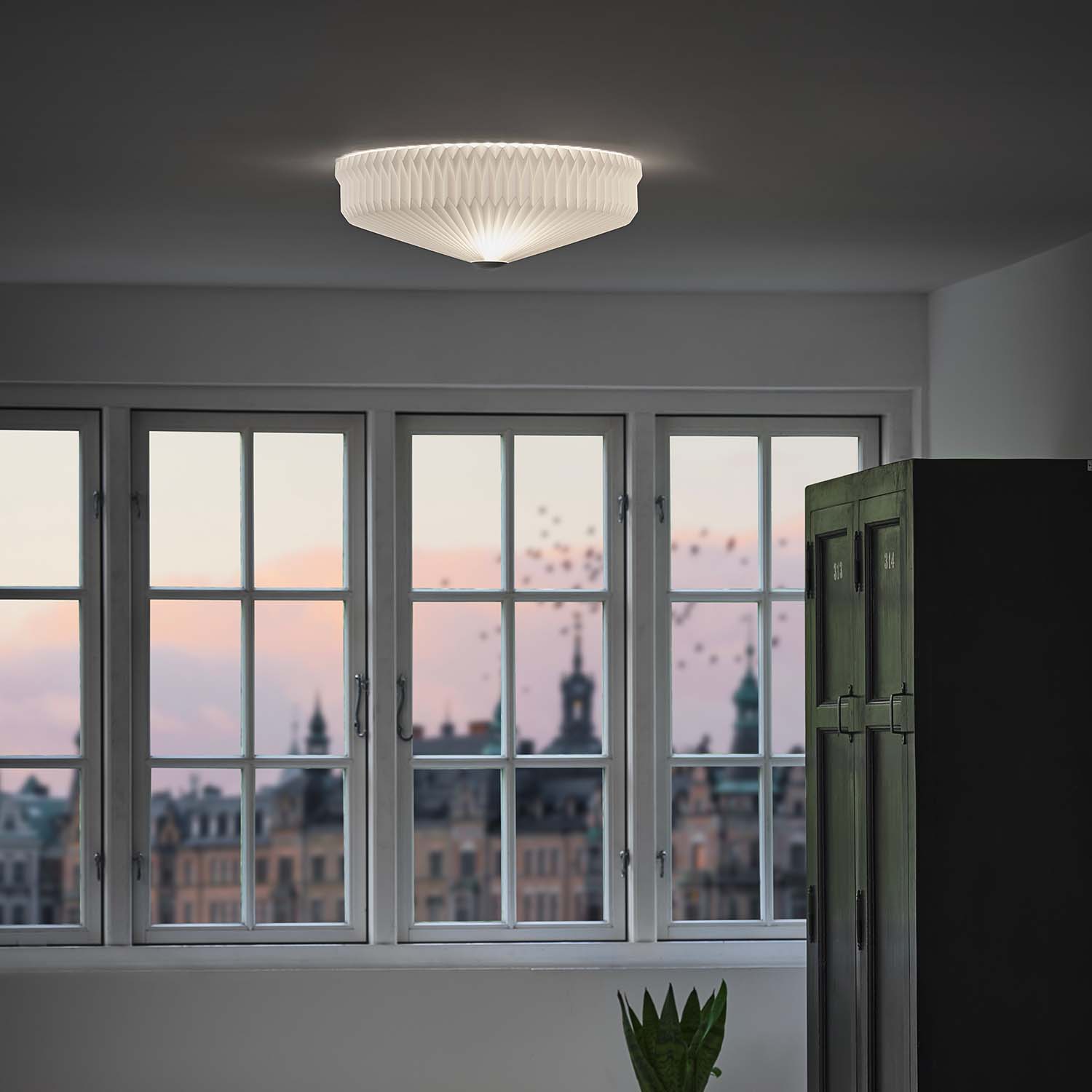 Le Klint CLASSIC 30 - Pleated acrylic ceiling light