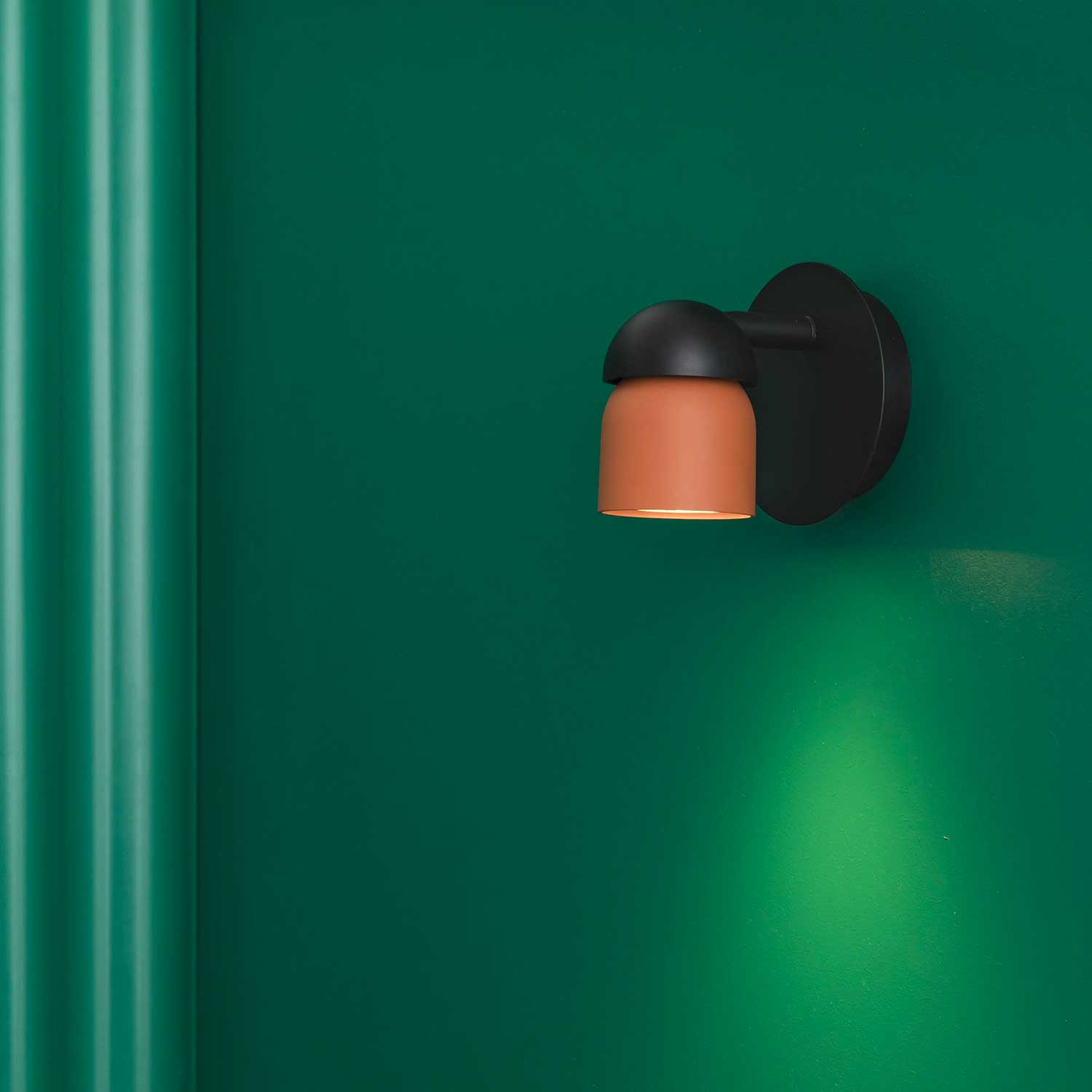 Coco - Applique murale moderne orientable pour salon