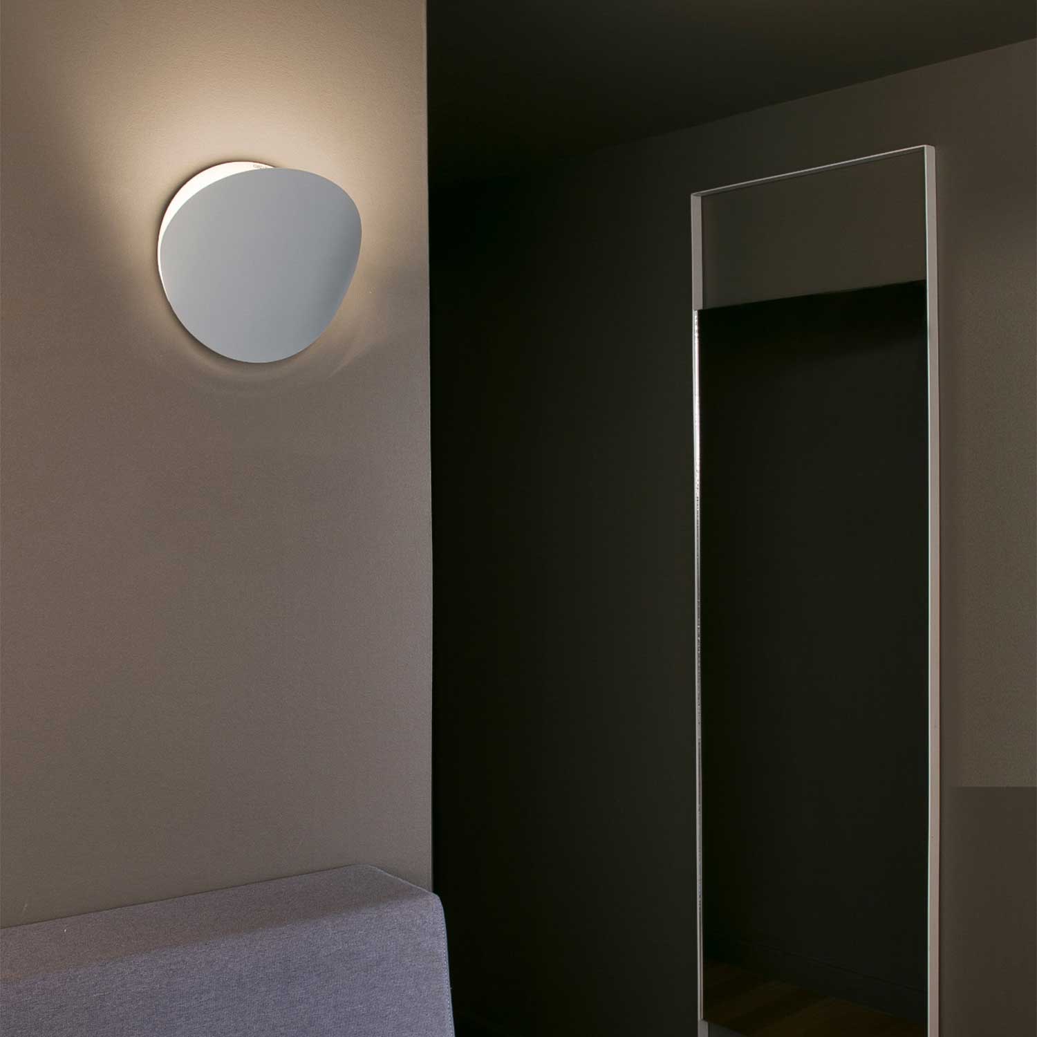 Ovo - Aplique de pared blanco de diseño para dormitorio