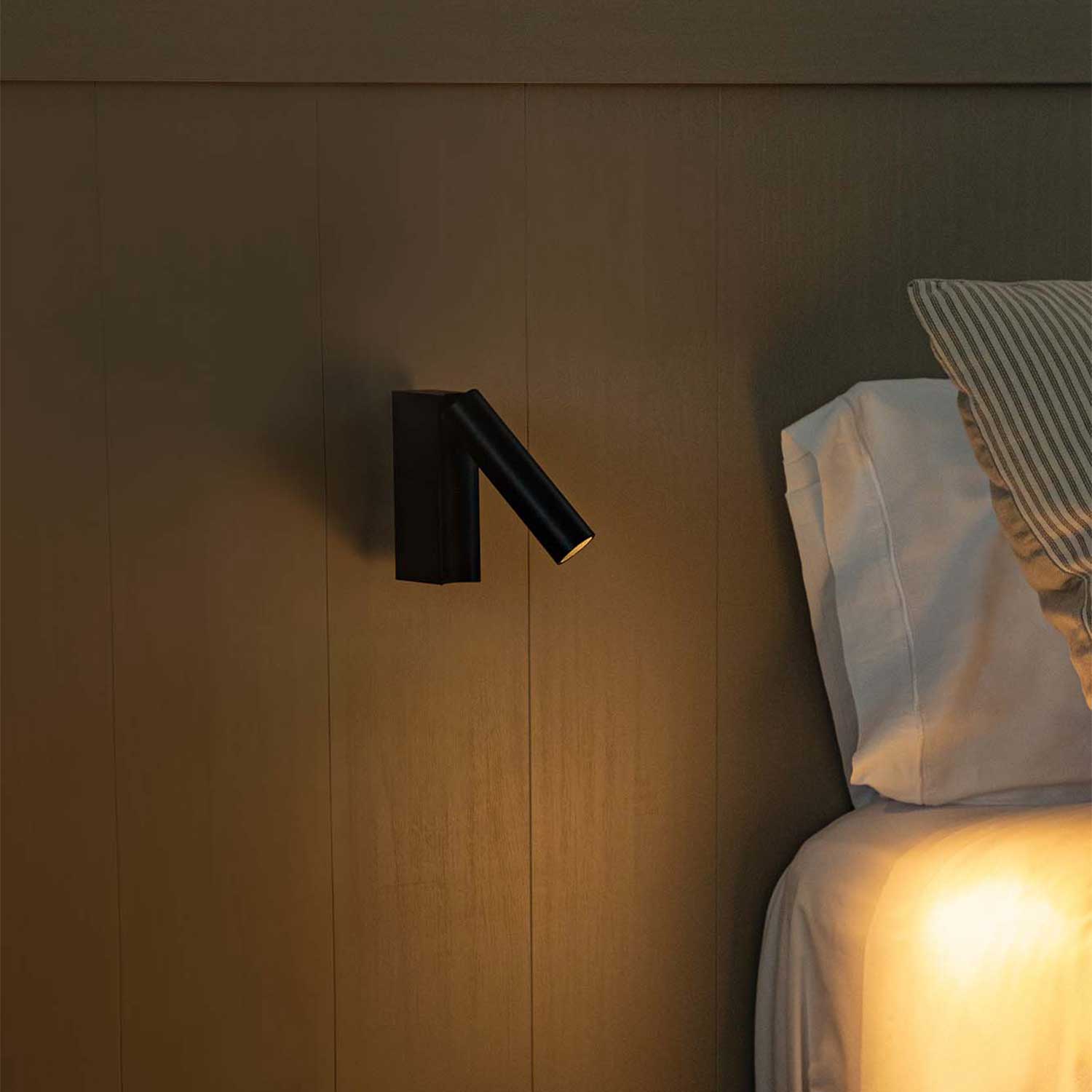 Cronos - Applique murale LED pour chambre moderne